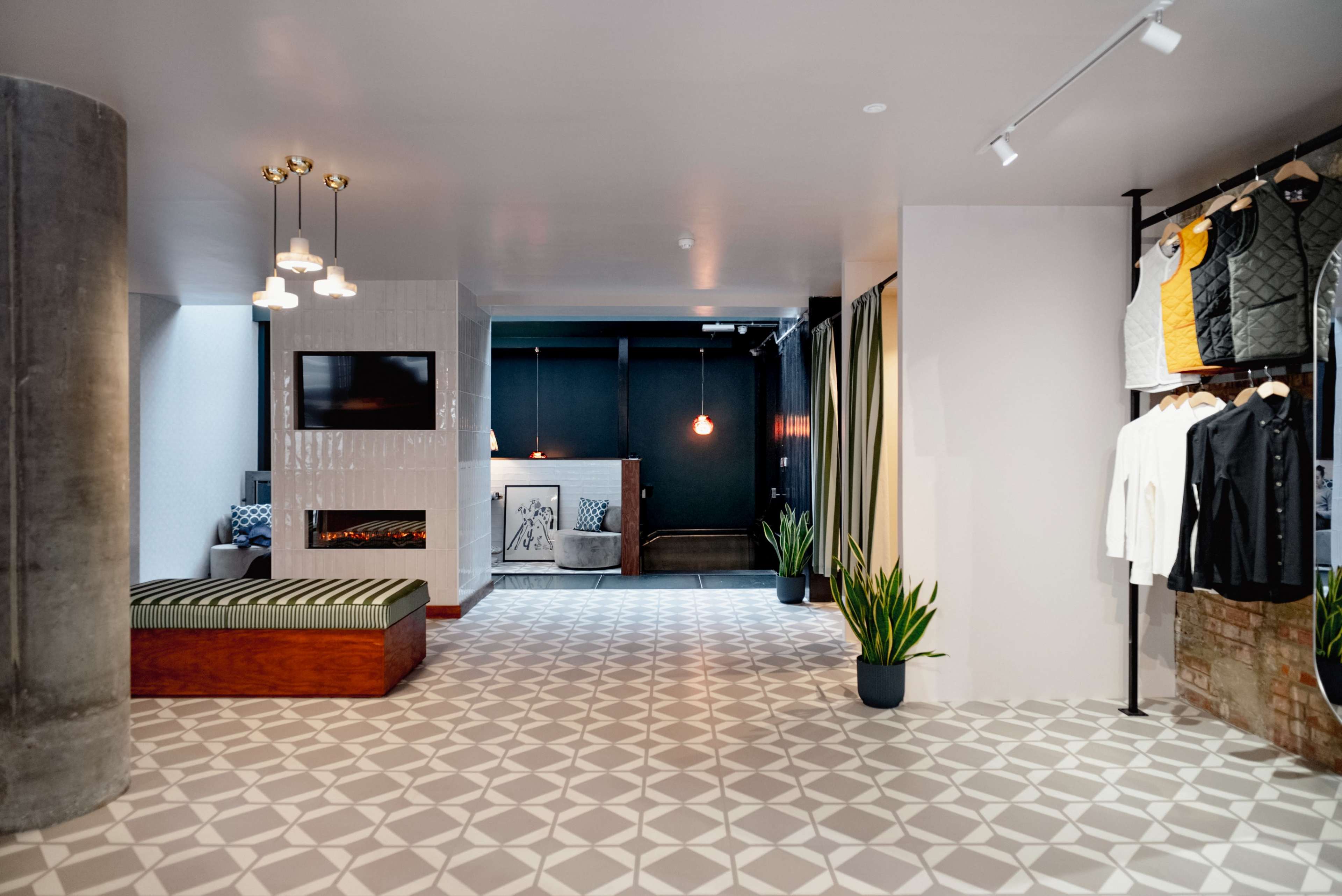 Covent Garden Clothing Flagship Image in West End, London, ENG
