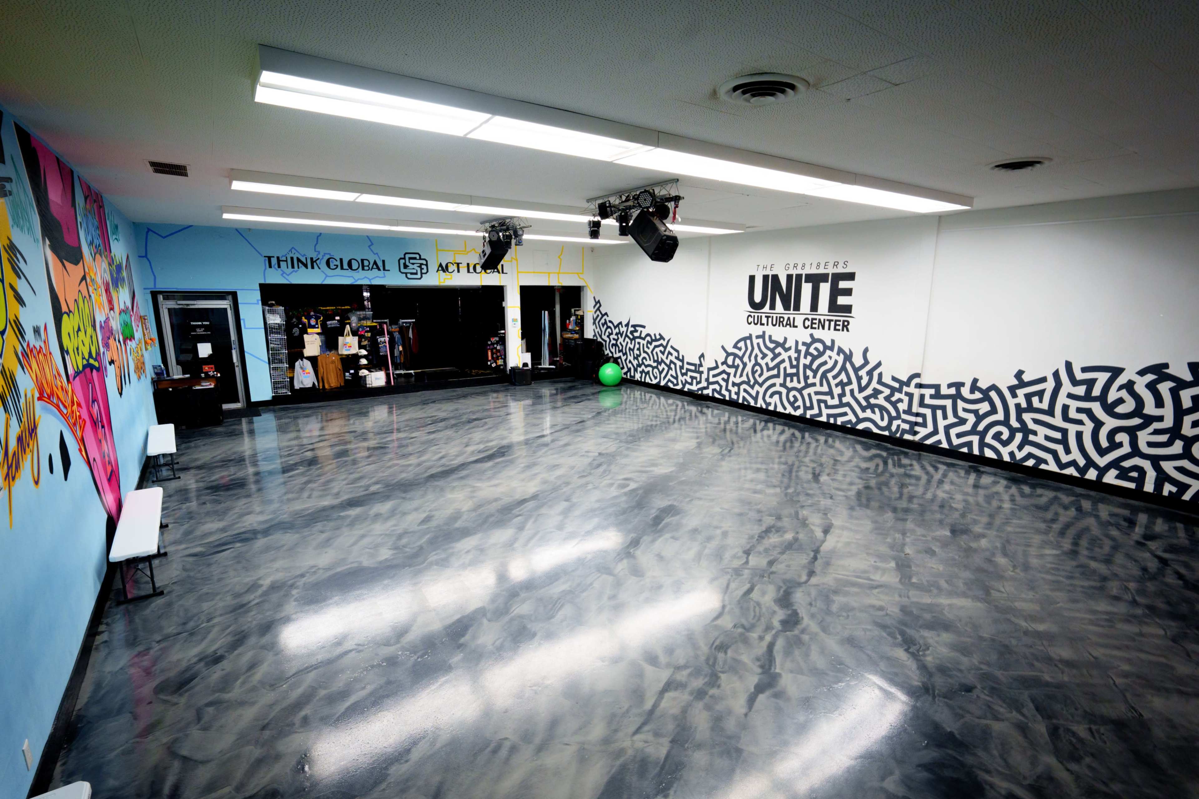 A beautiful multipurpose space full of art and potential in the heart of Canoga Park. Image in Canoga Park, Canoga Park, CA