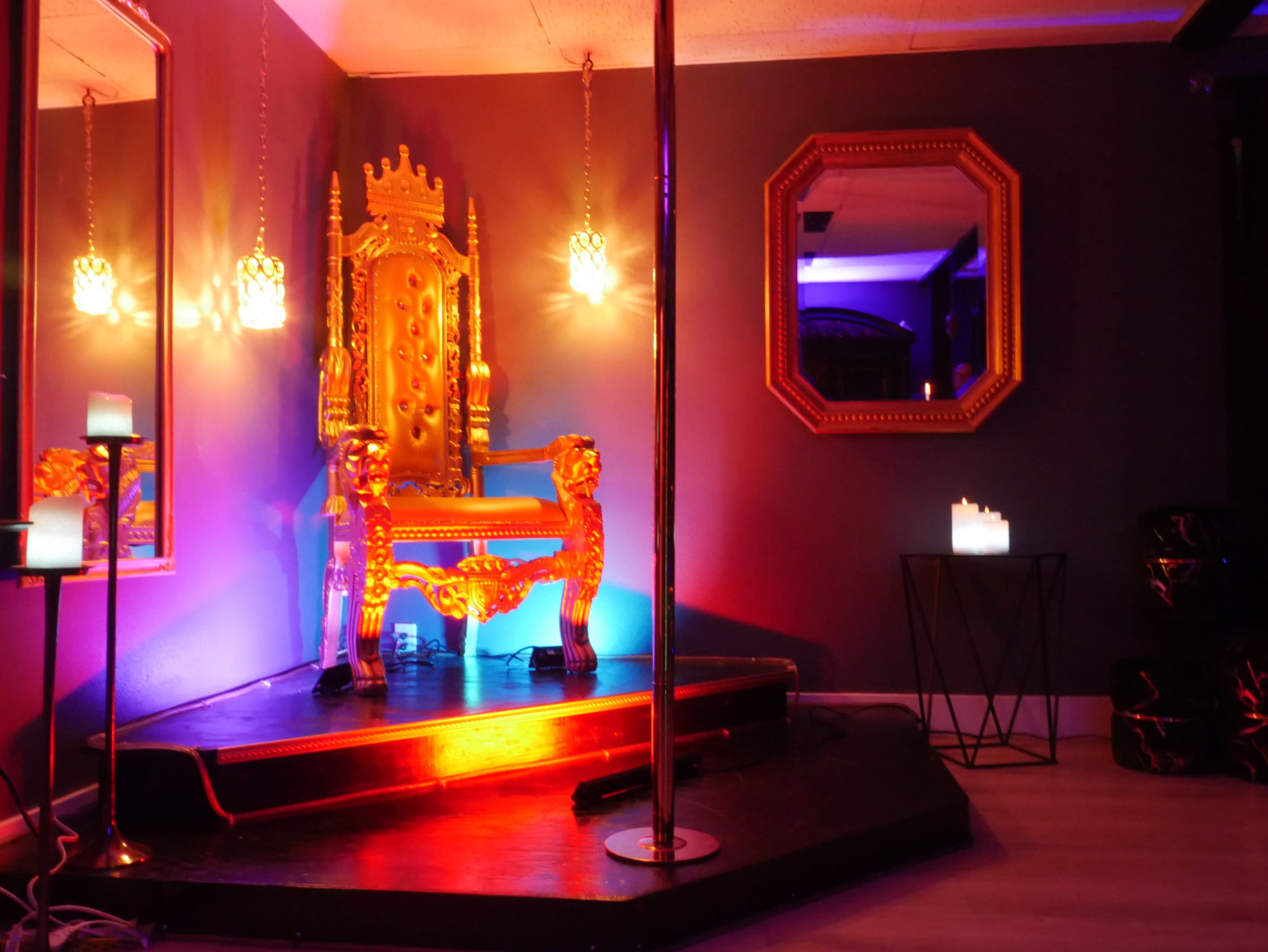 Beautiful Commercial Venue for your next Production Image in Woodland Hills, Woodland Hills, CA