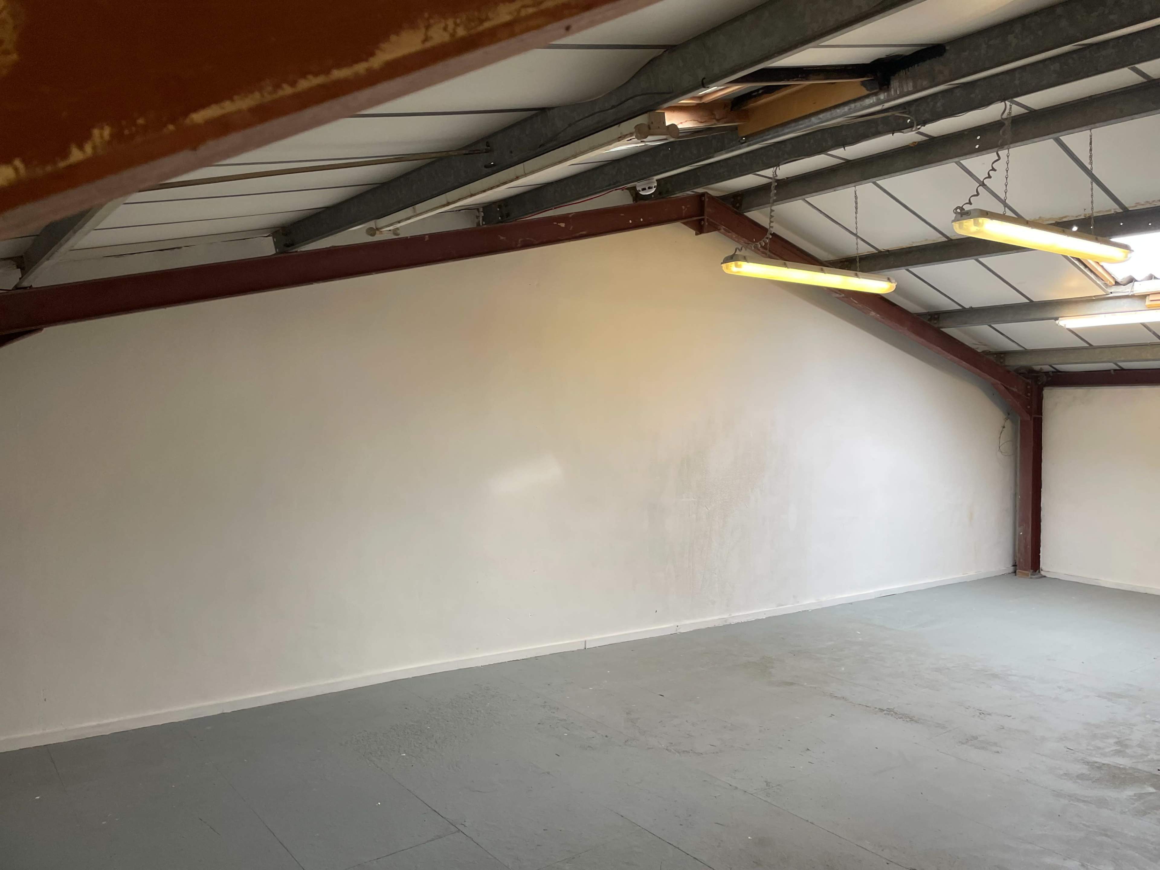 Spacious North London Warehouse for Creative Video & Film Productions Image in Finchley, London, ENG