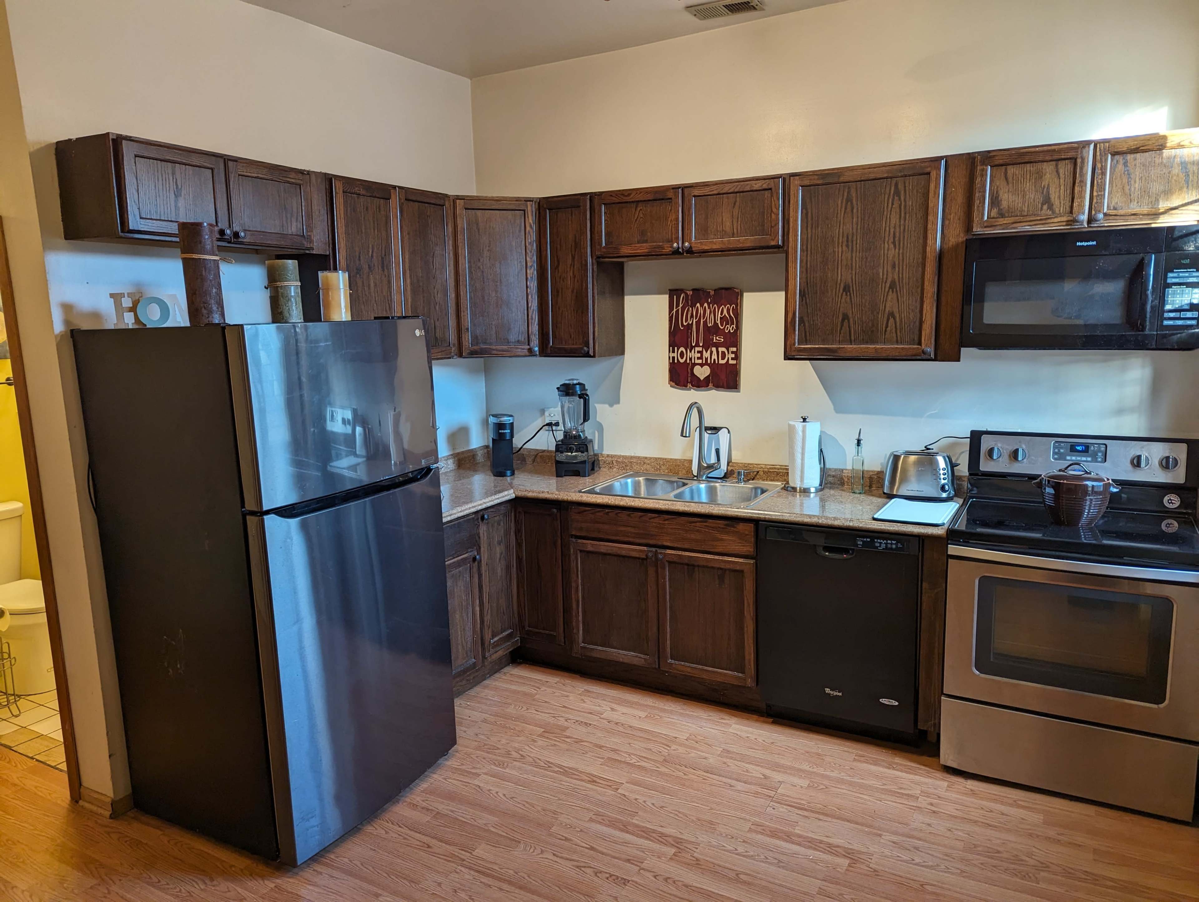 Spacious West Loop Apartment With Great Sight Lines Image in Near West Side, Chicago, IL