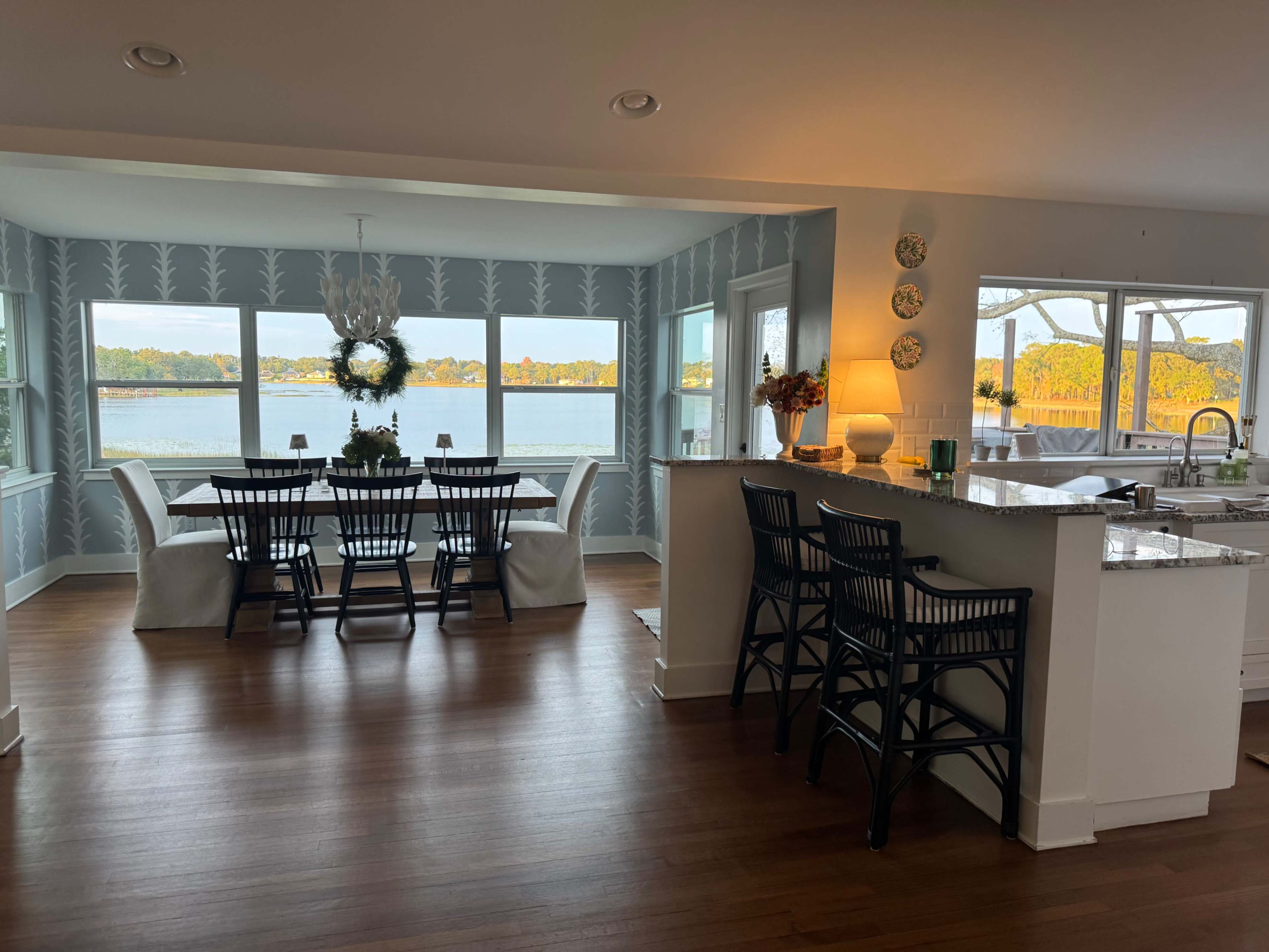 Lakefront Home with Stunning Views Image in , Ocoee, FL