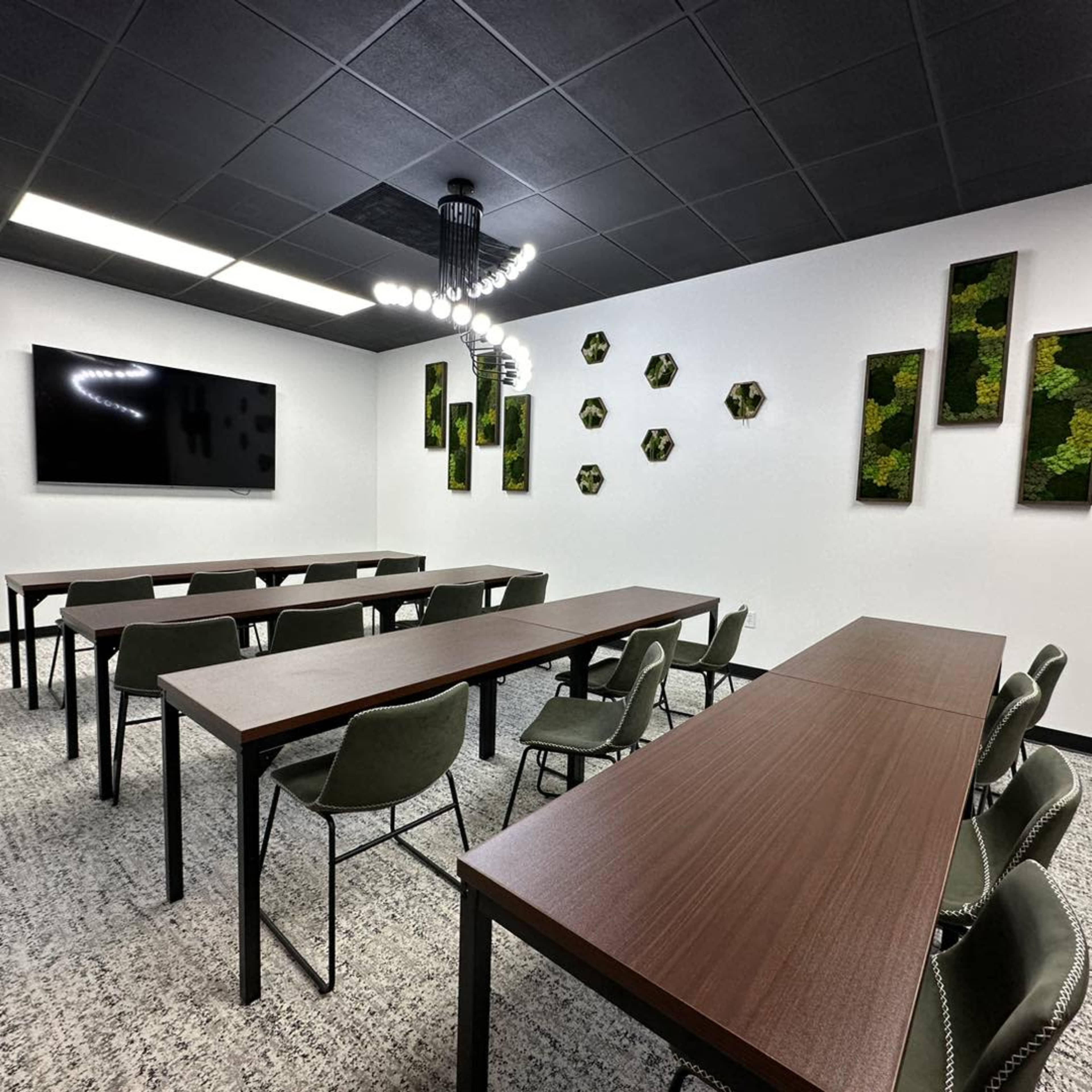 Vibrant, Creative Downtown Meeting Space Image in Marion Township, Marion, OH