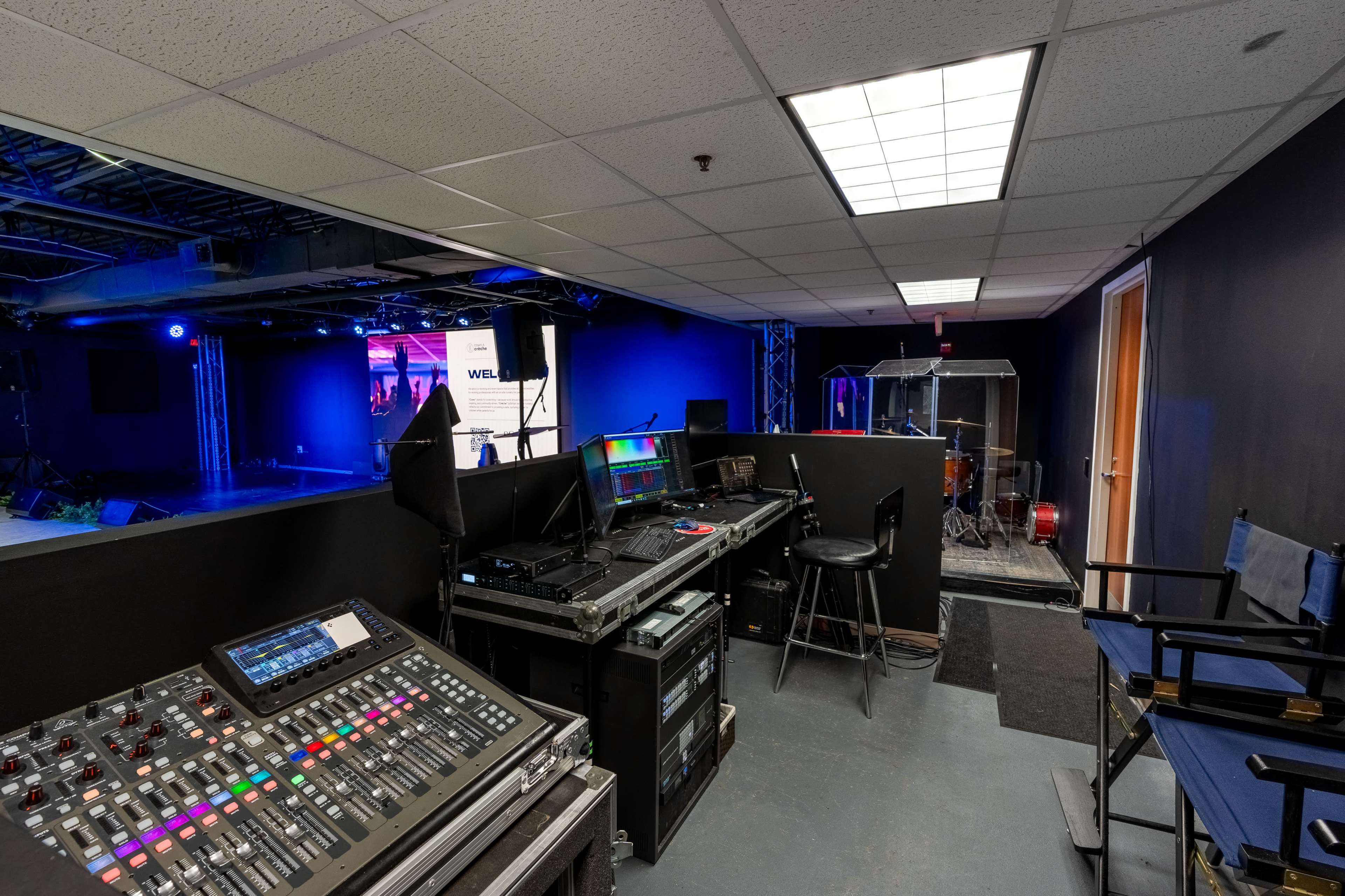 Fully Equipped Performance Hall in Alexandria, VA Image in Eisenhower East, Alexandria, VA
