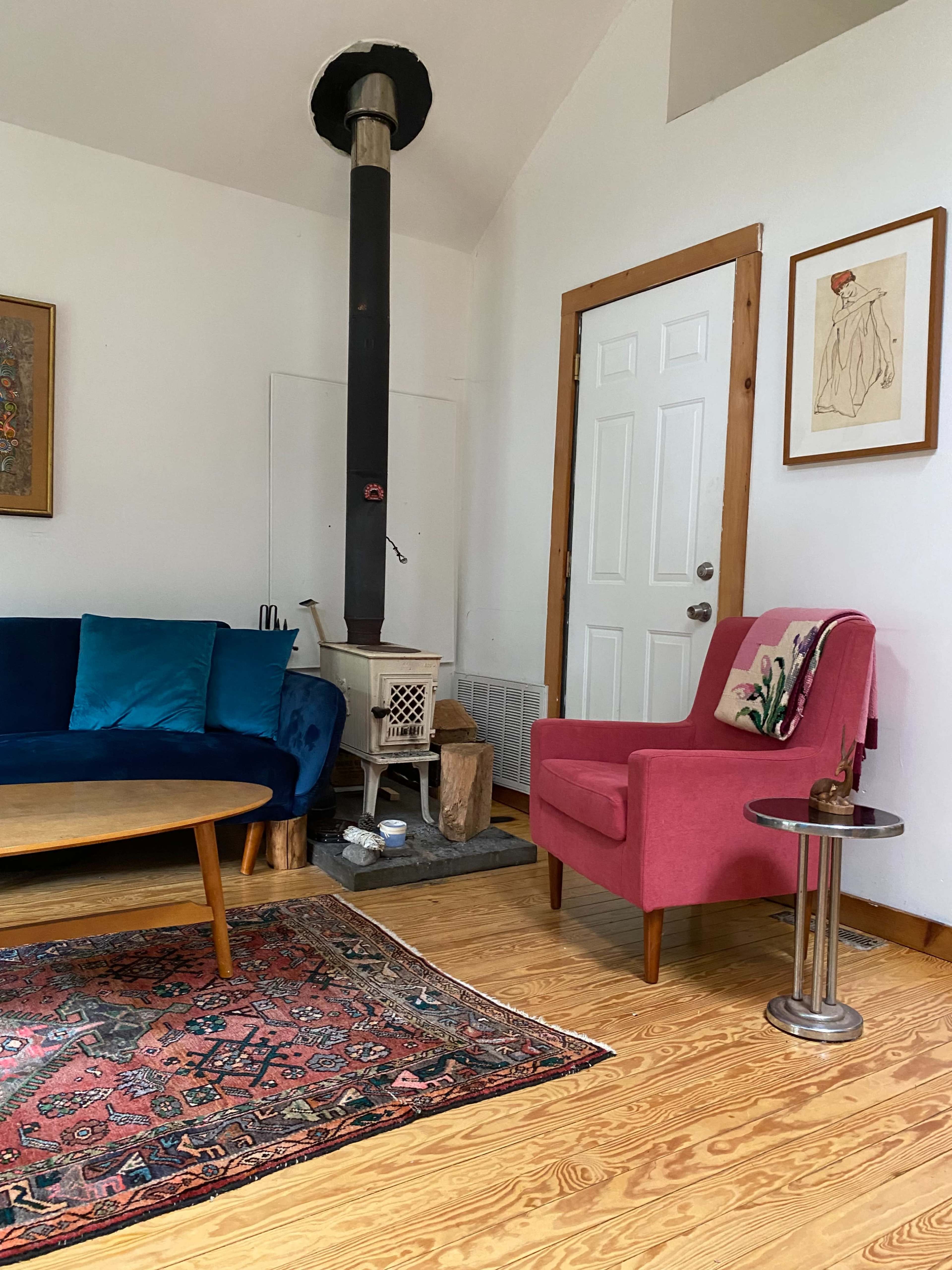 Charming Catskills Cottage with Music Studio Image in Rochester, kerhonkson, NY