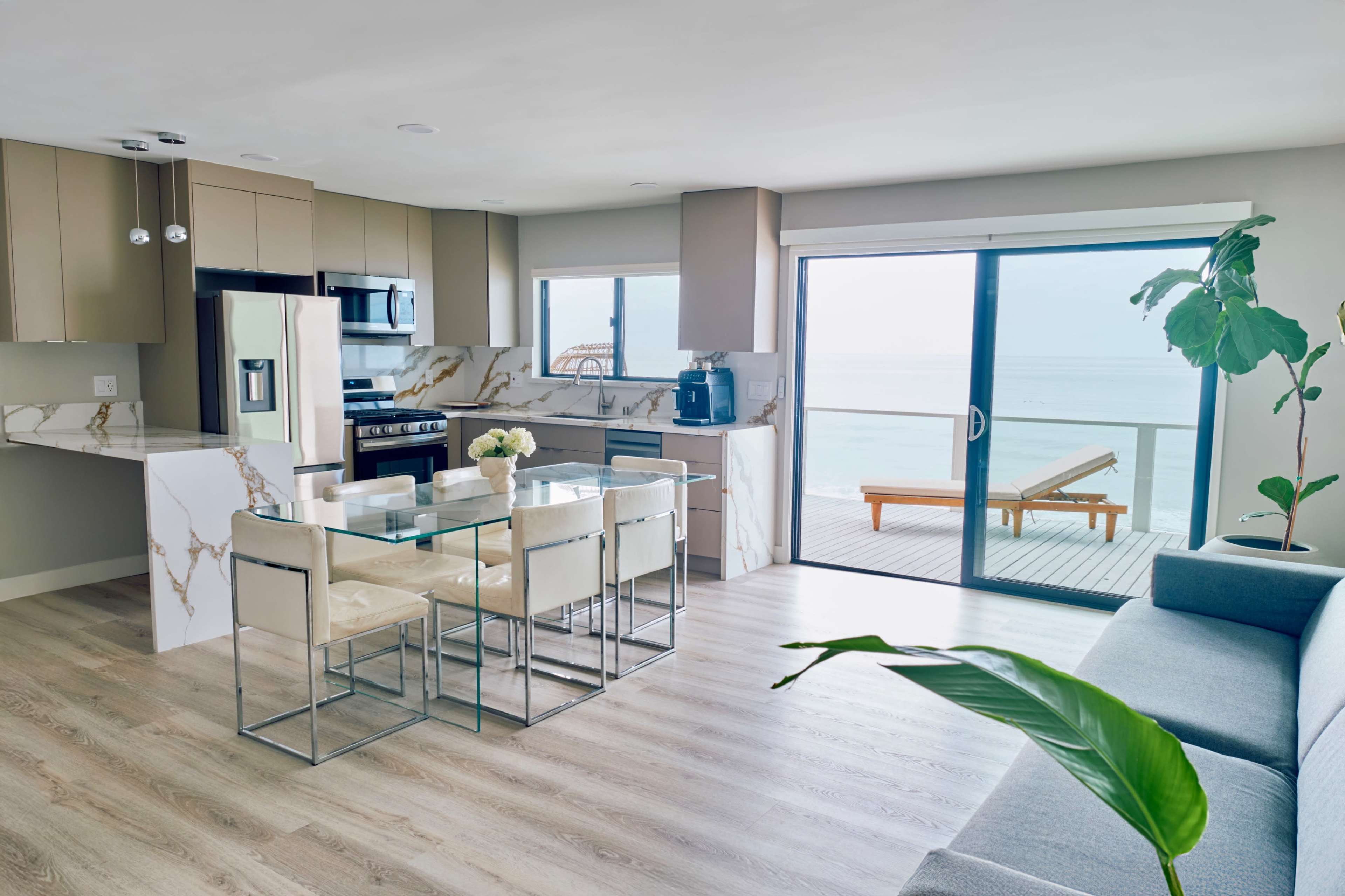 Modern Oceanfront Malibu House Image in Central Malibu, MALIBU, CA