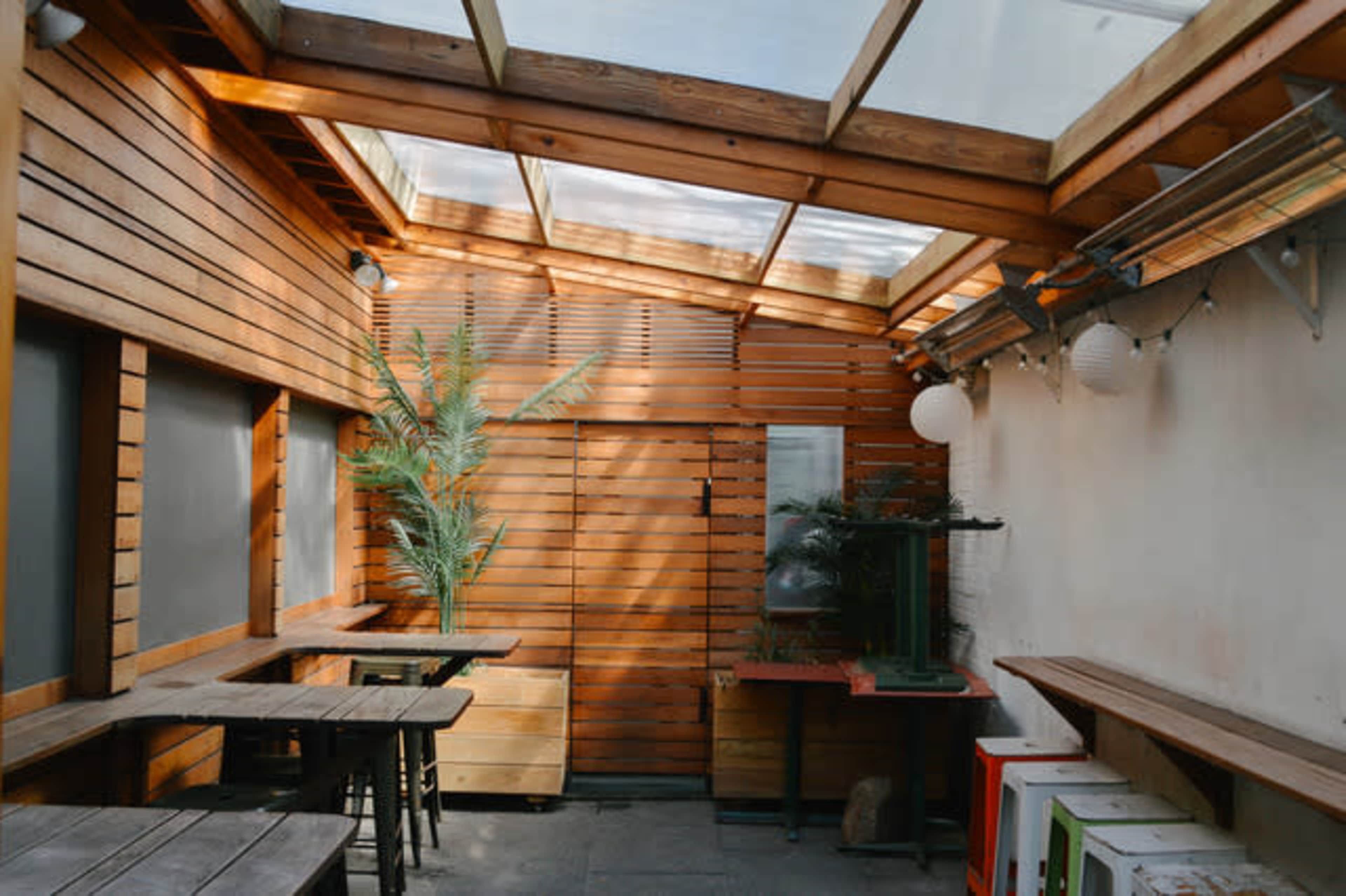 Old School Bar & Performance Venue in Williamsburg Brooklyn Image in Williamsburg, Brooklyn, NY