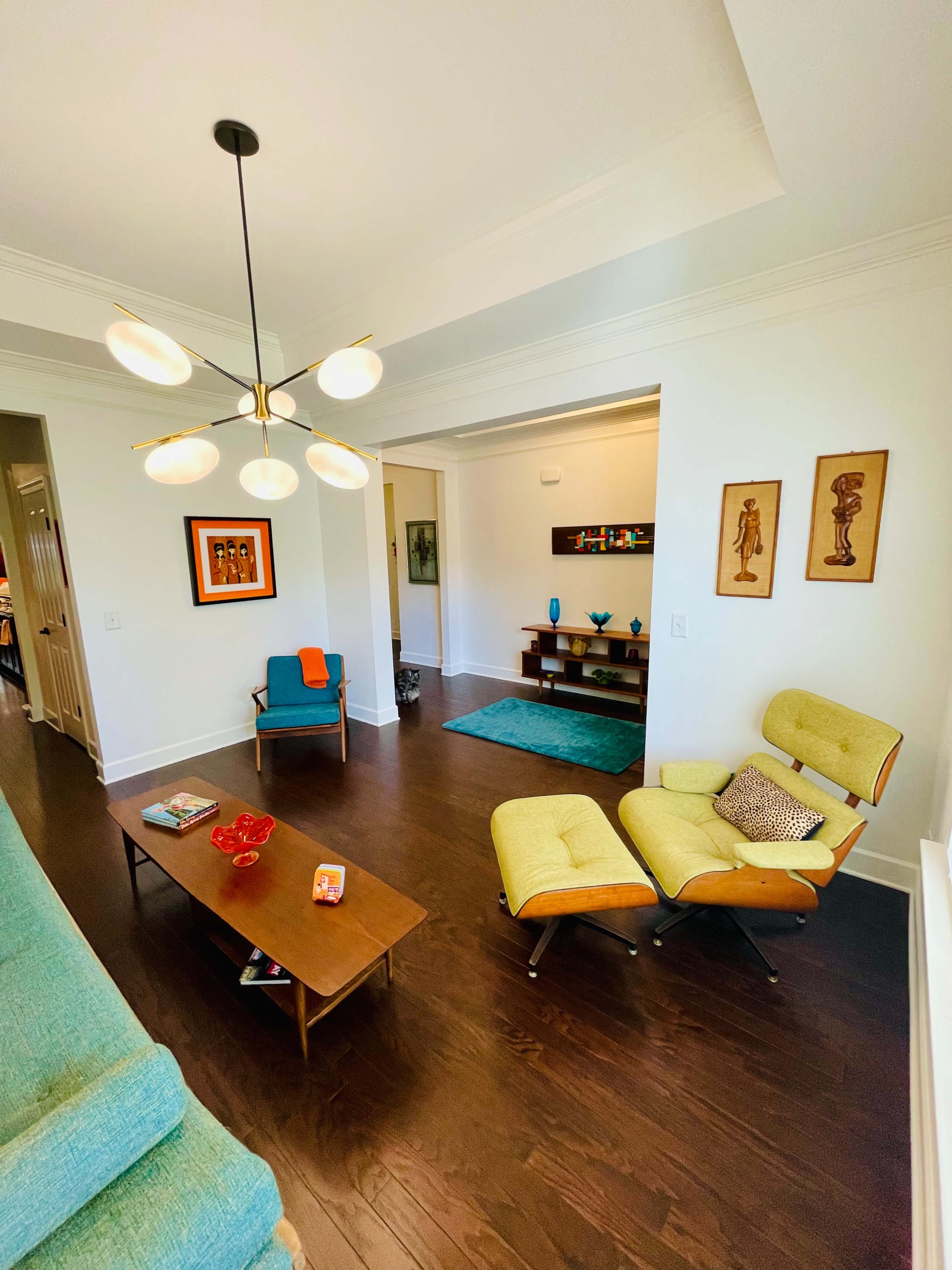Colorful Mid-Century with Retro Vibe Image in Nashville, Nashville, TN