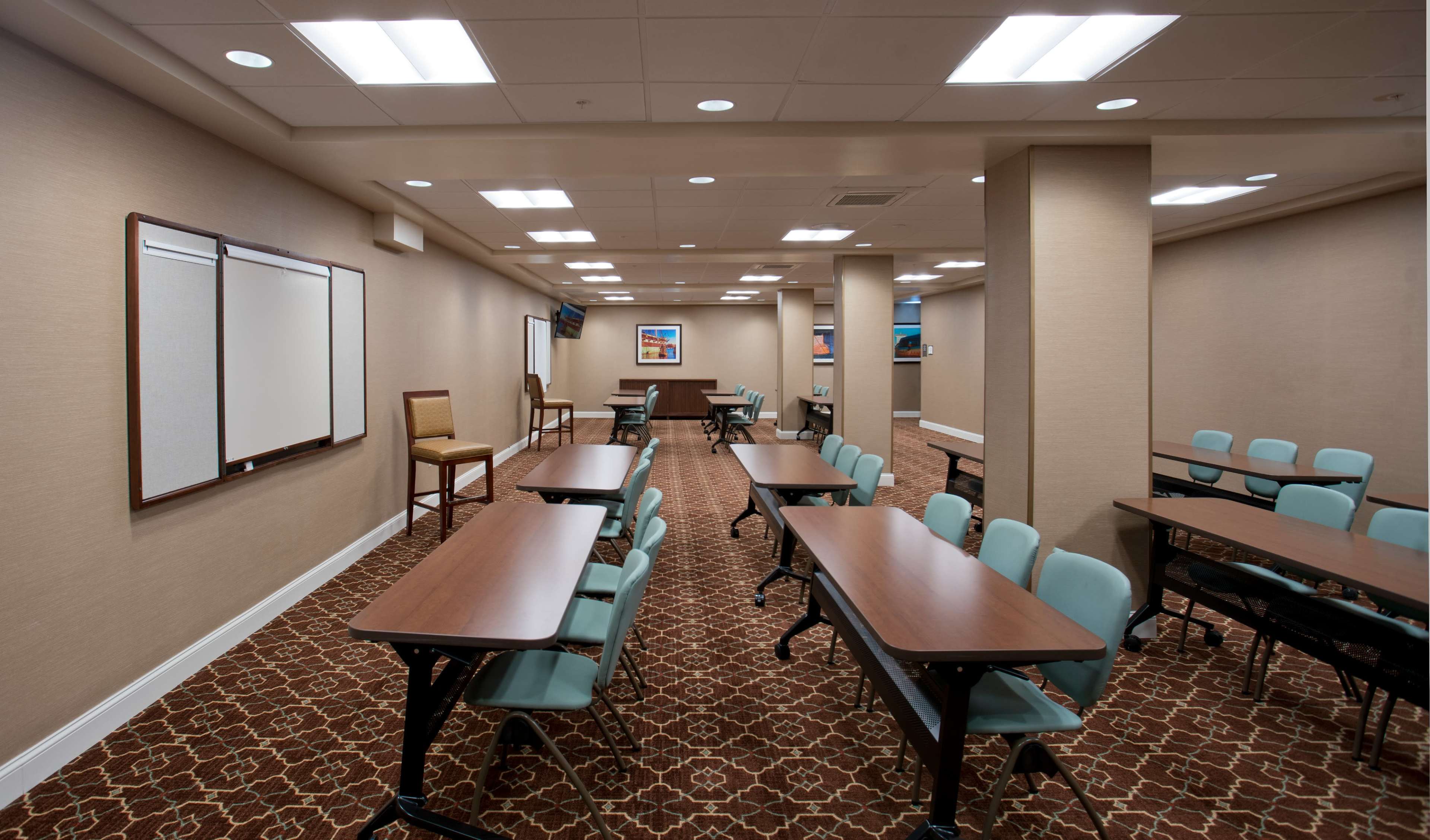 Downtown Harbor Meeting Space Image in Downtown, Baltimore, MD