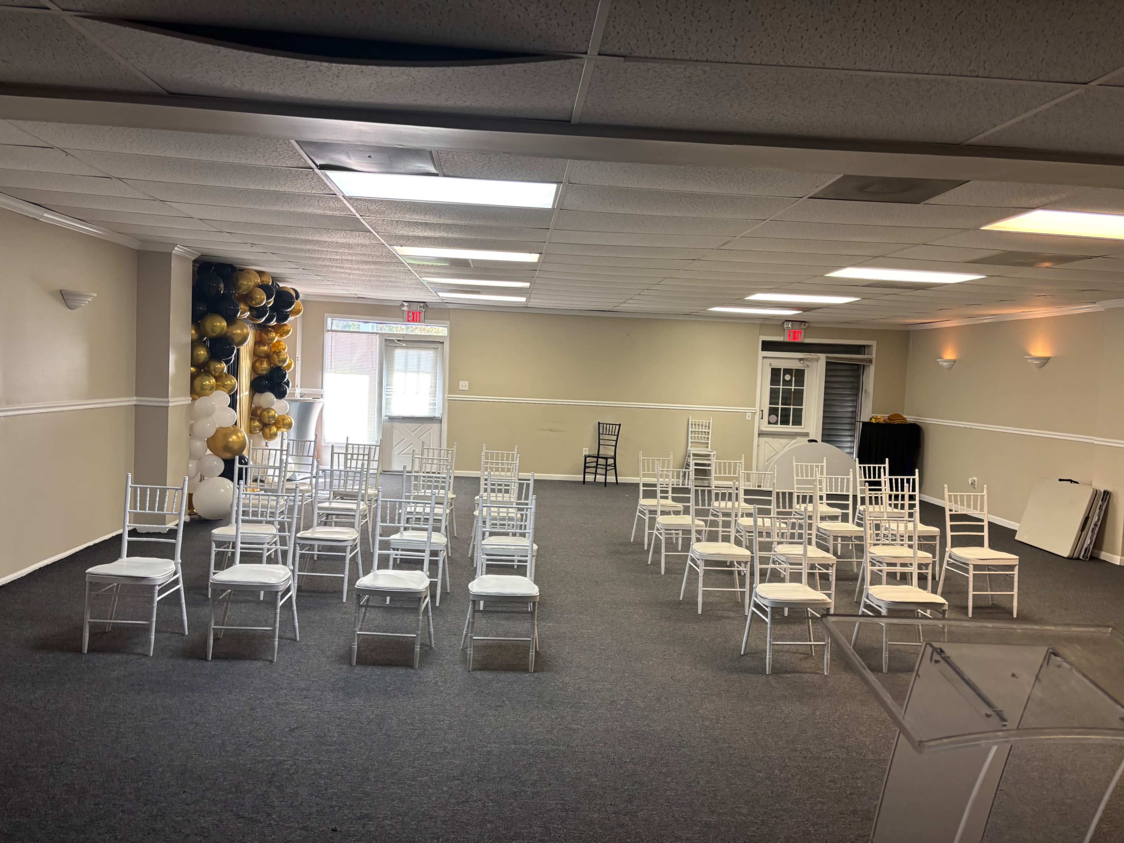 Moda’s Meeting Room Image in Coral Hills, Capital Heights, MD