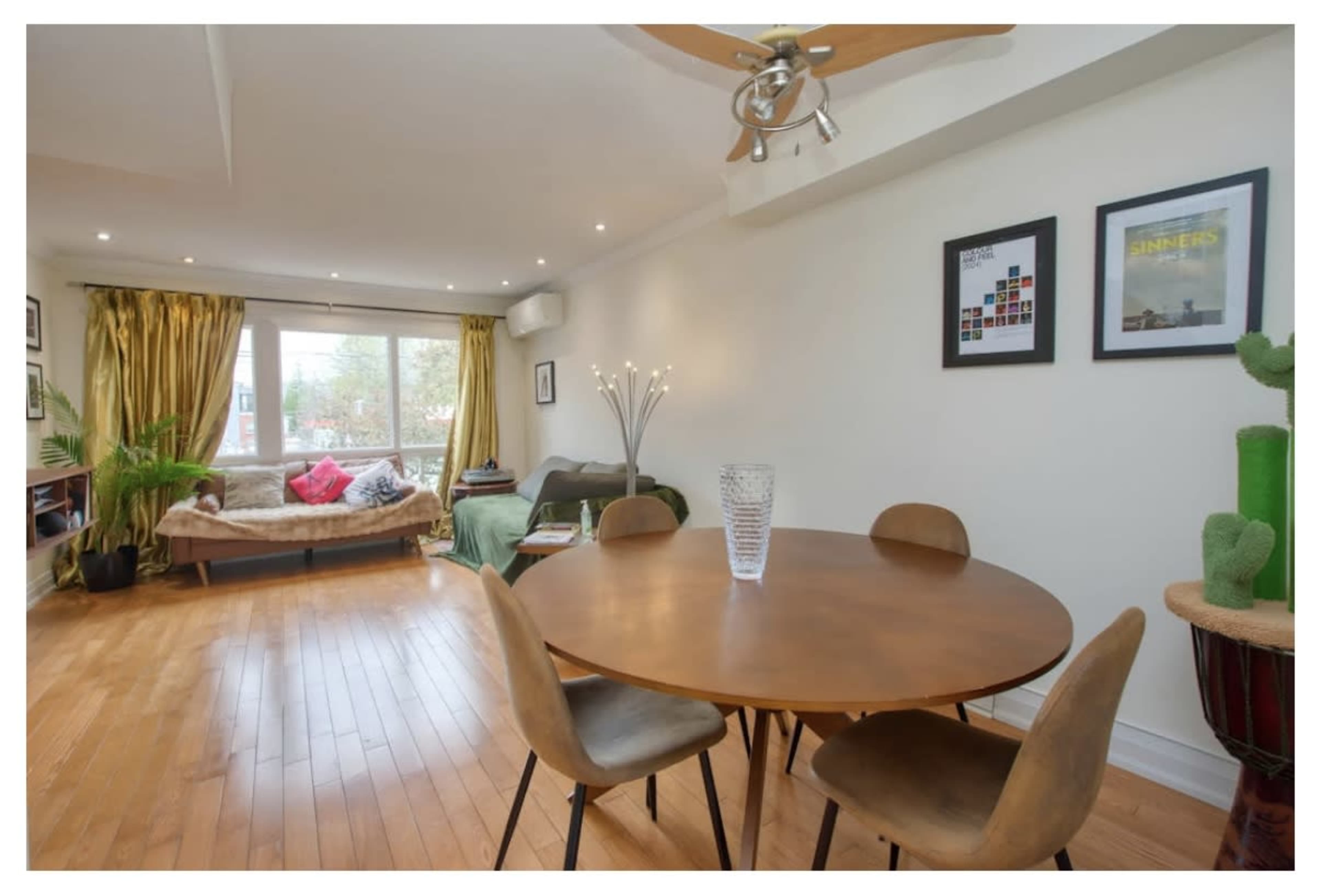 Riverside Townhouse with a beautiful, naturally lit living room Image in South Riverdale, Toronto, ON