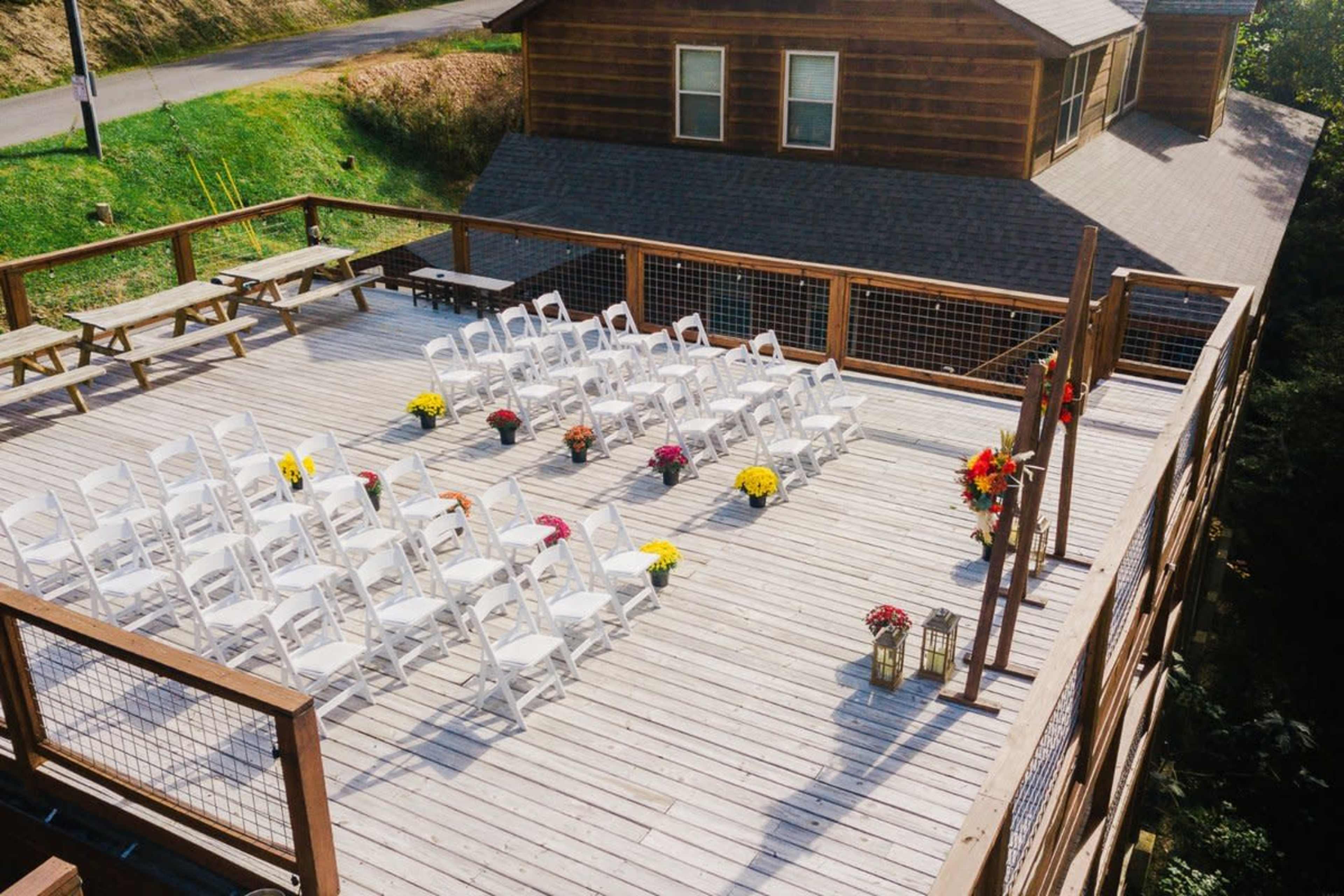 12 Bedroom Mansion Venue with Hillside Views Image in Pigeon Forge, Pigeon Forge, TN