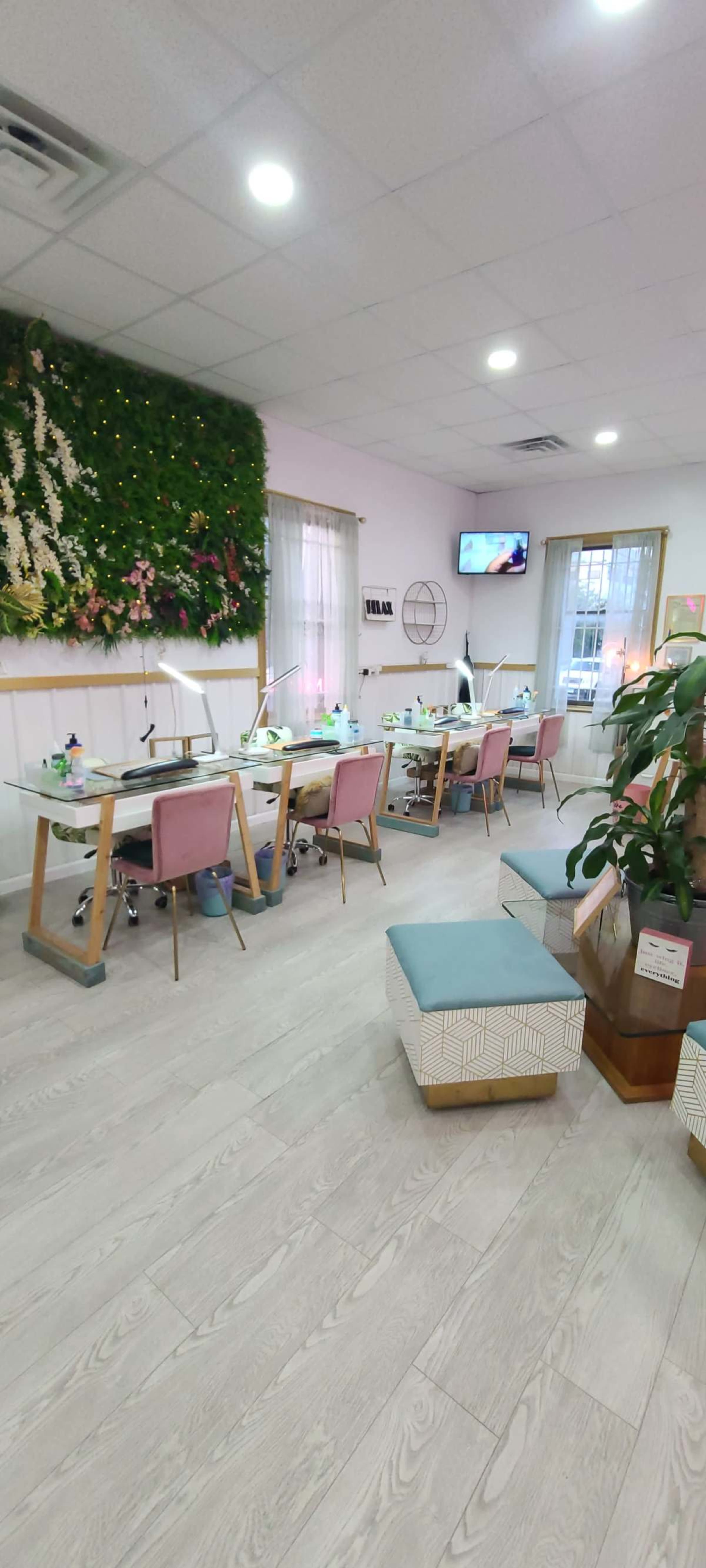 Bright & Fun Chic Nail Lounge/Private Event Space Image in North Side, Mount Vernon, NY
