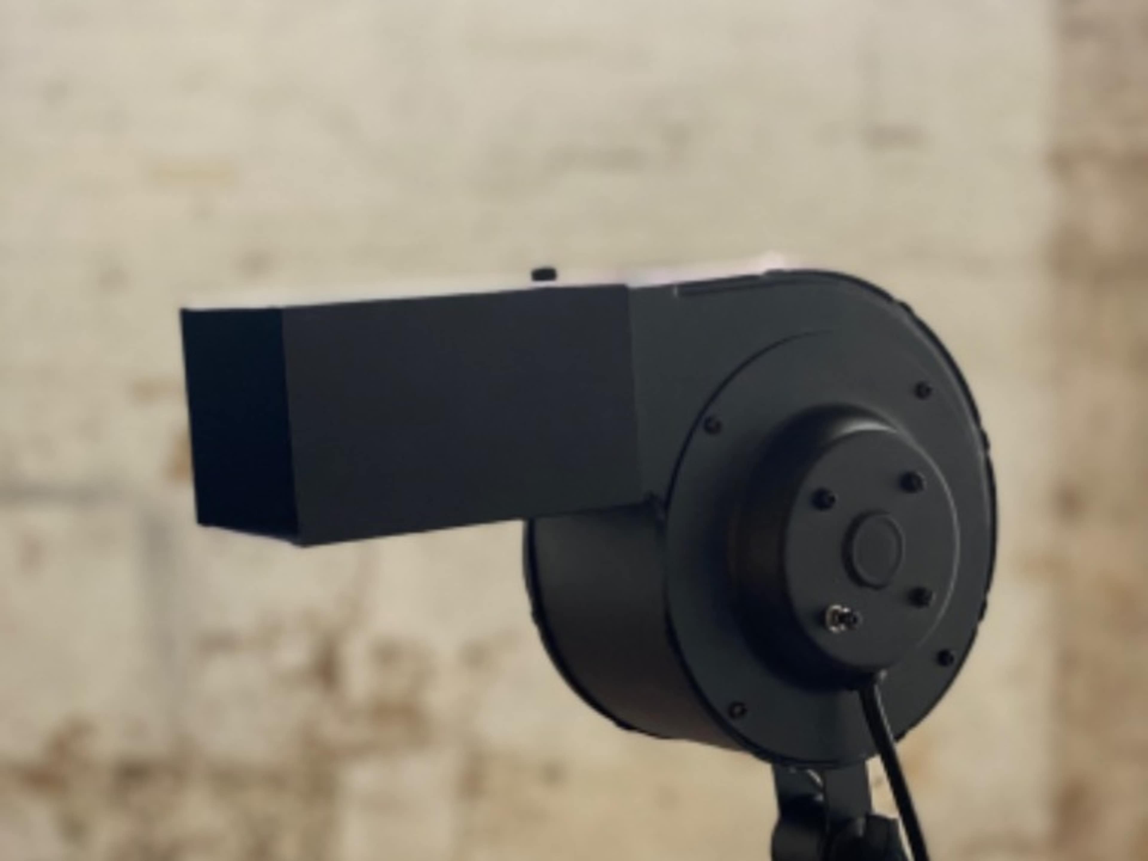 Studio Fan