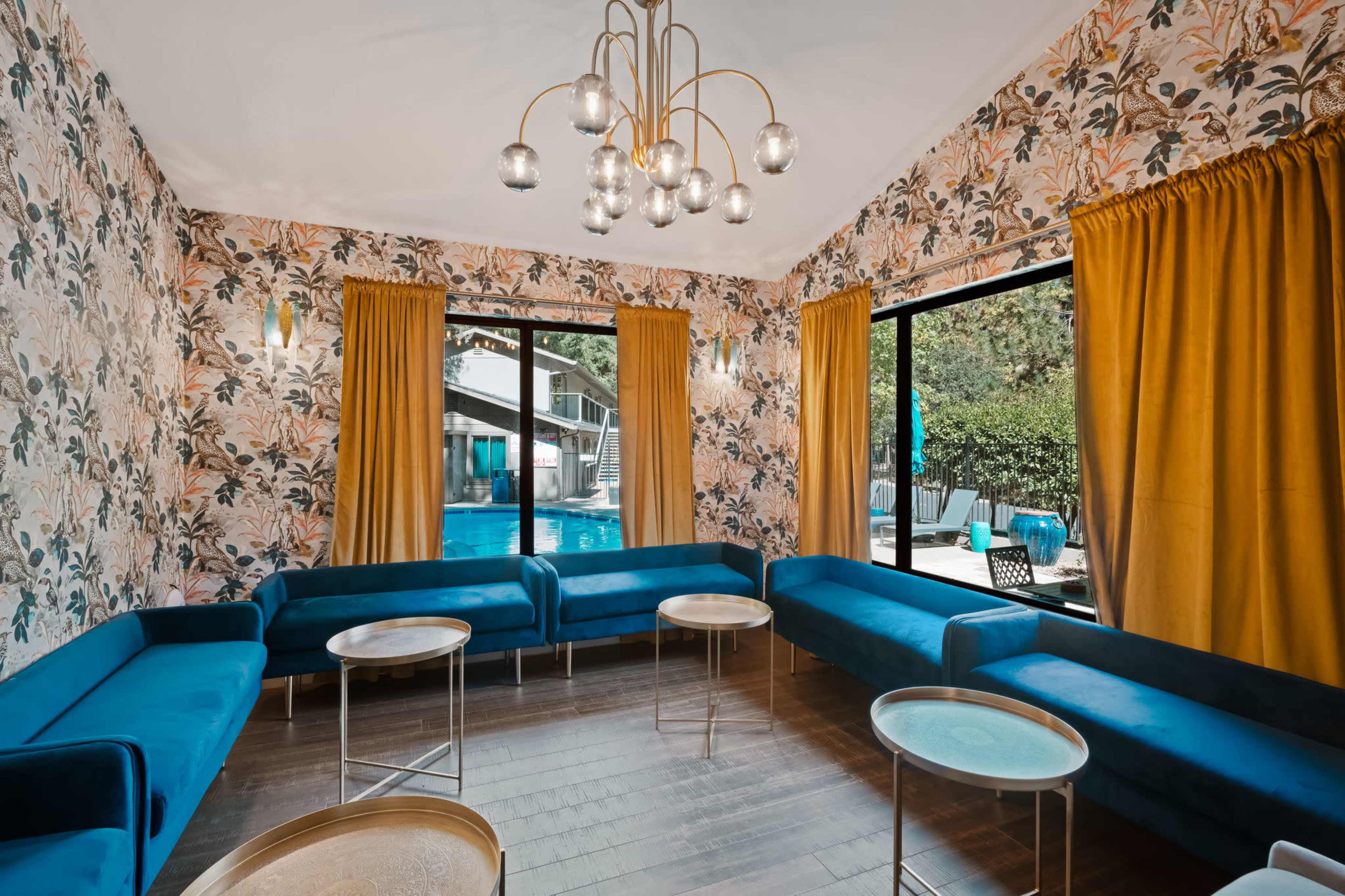 The Fainting Couch: Your Maximalist Boutique Hotel Image in , Cobb, CA