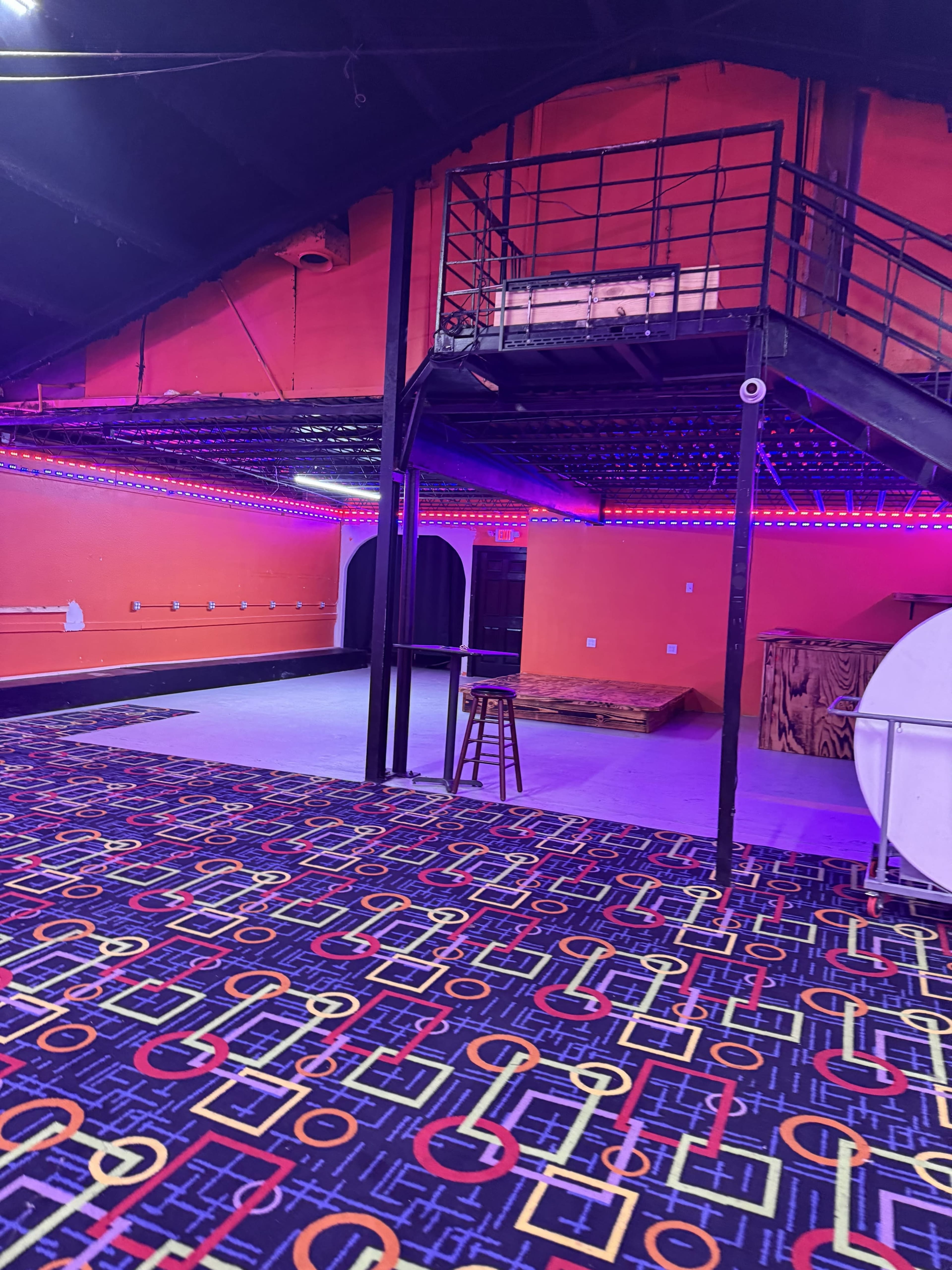 Spacious Industrial Loft in South Houston with Versatile Open Layout Image in Central Southwest, Houston, TX