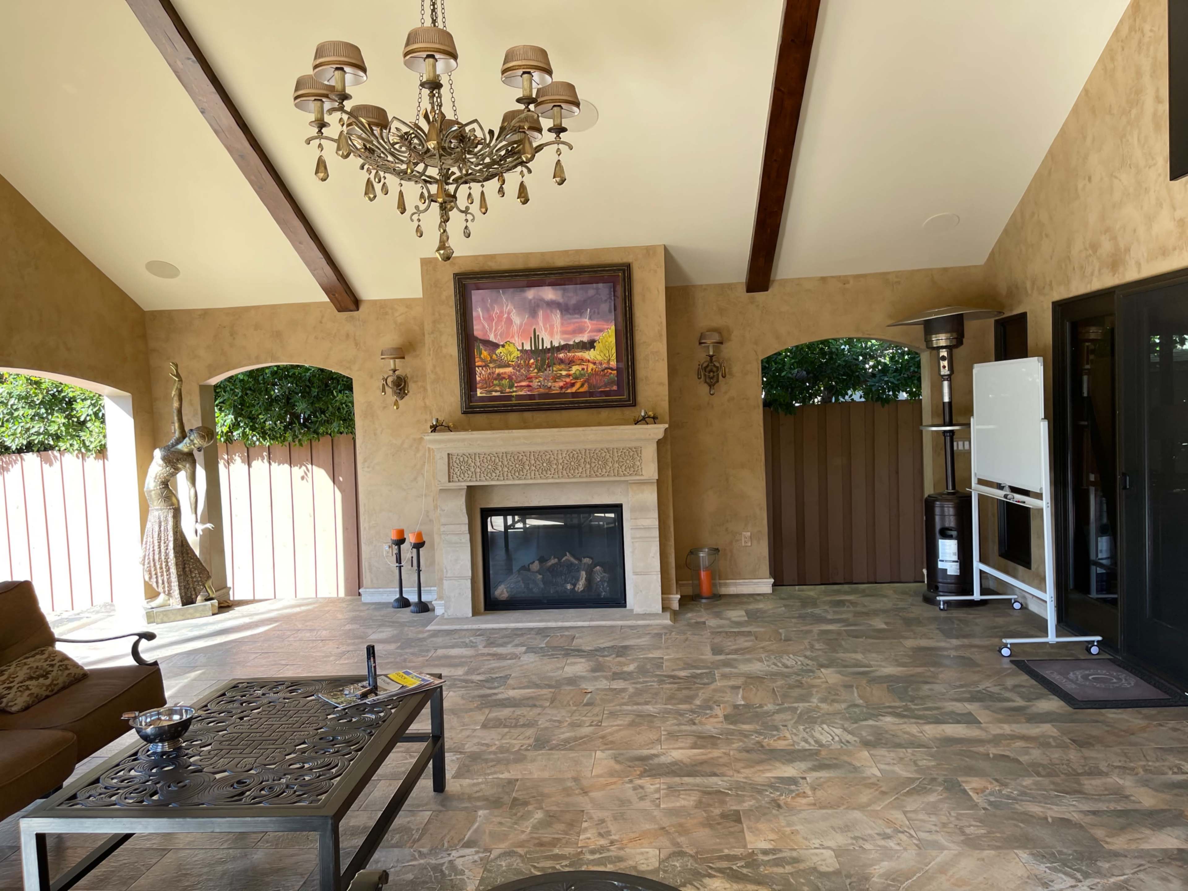 Gorgeous Mediterranean house with a exceptional outdoor pool. Image in Valley Village, Valley Village, CA