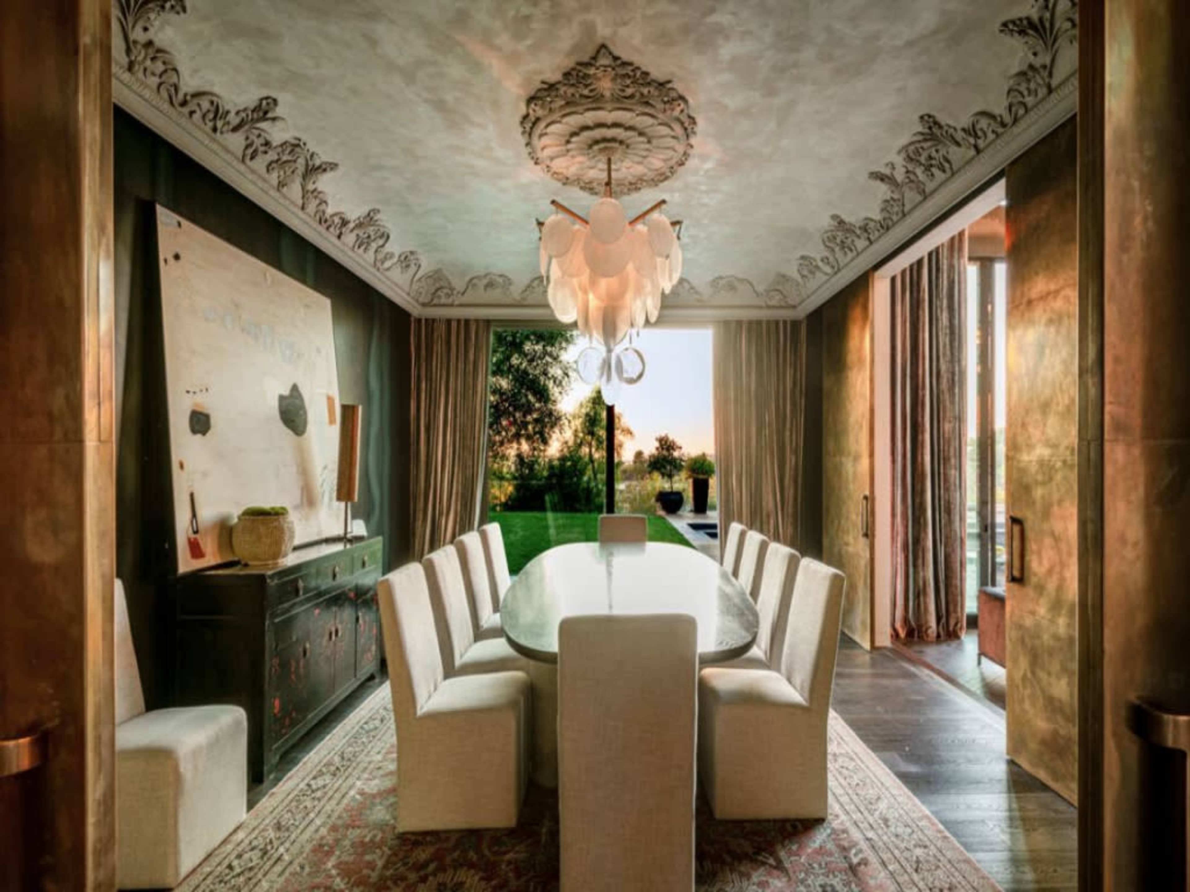 GLASS VISTA MANSION: MODERN MINIMAL, CANYON VIEWS Image in Beverly Crest, Beverly Hills, CA