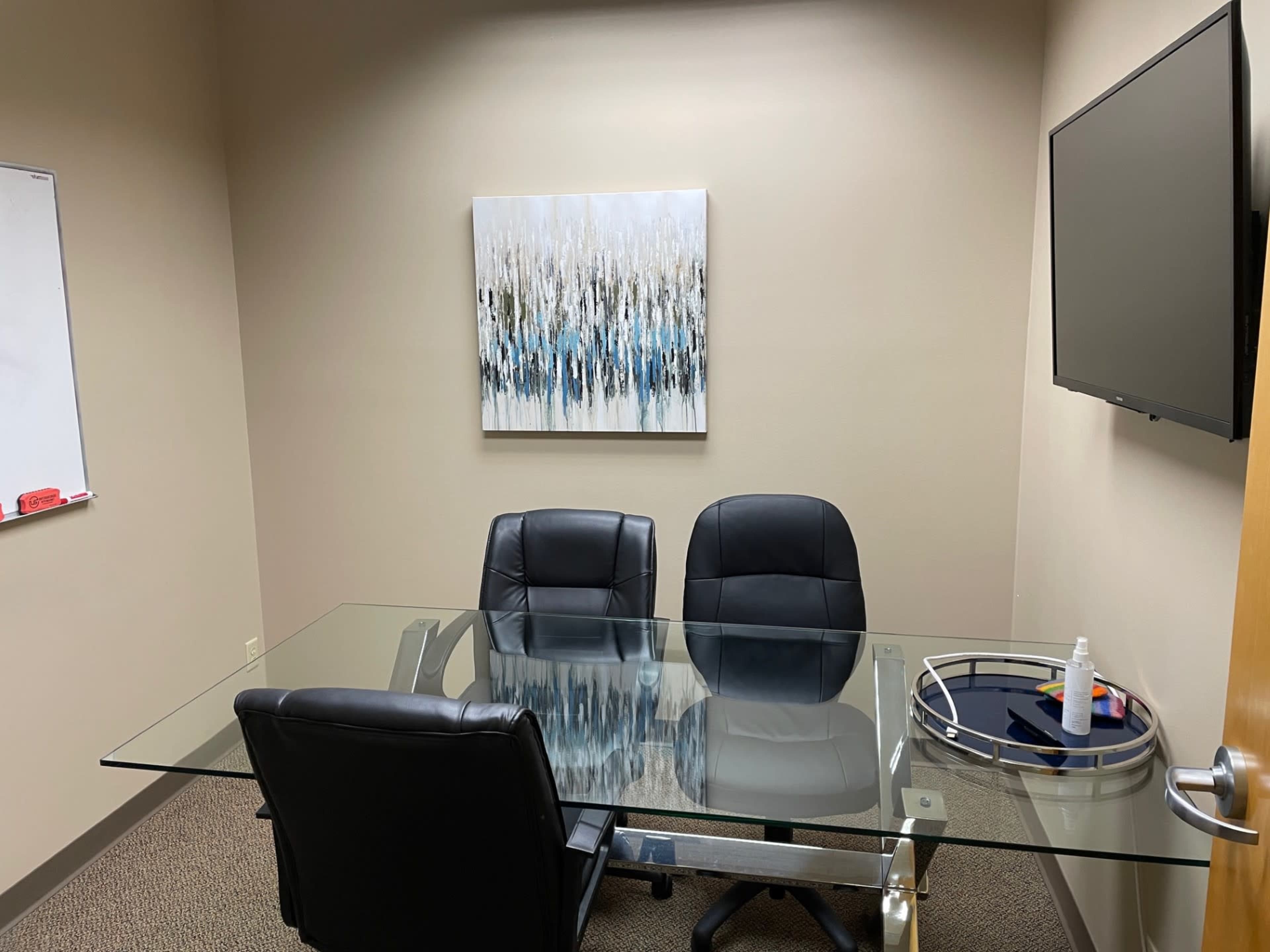 Convenient West St. Louis County Conference Room Image in Chesterfield Township, Ches, MO