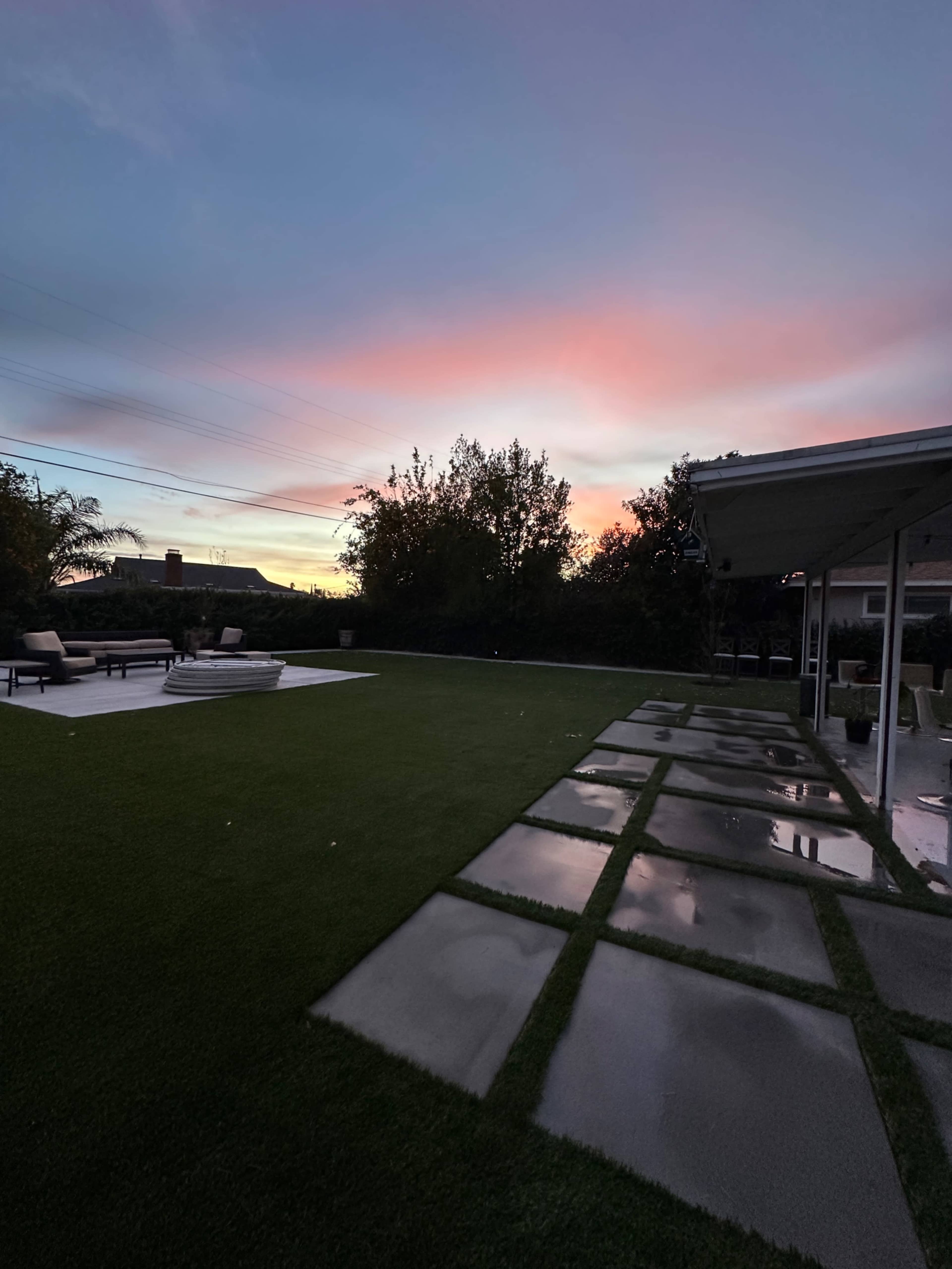 Blank canvas backyard, Winnetka, CA | Production | Peerspace