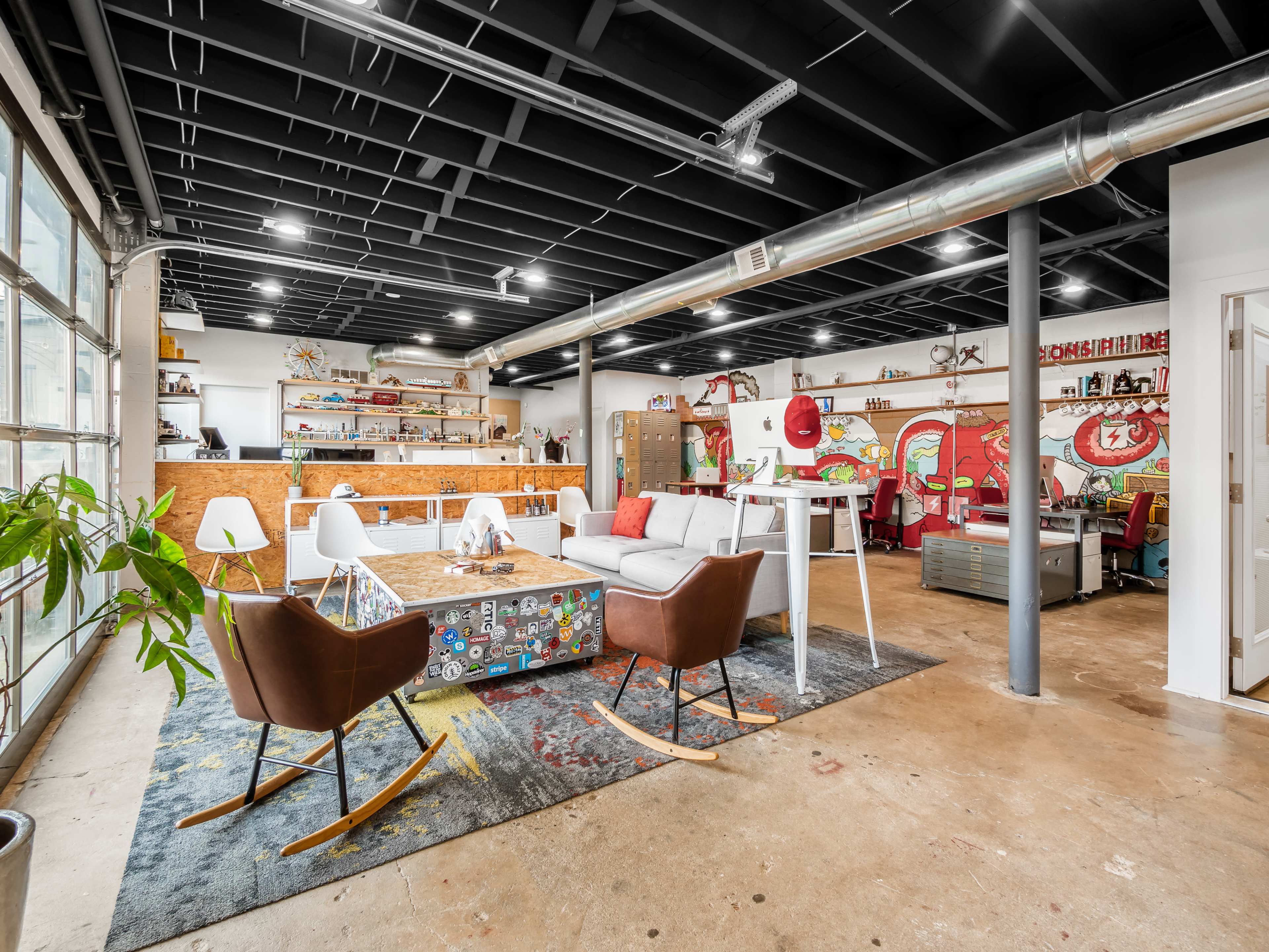 Creative meeting & event space Image in East Beechwold, Columbus, OH