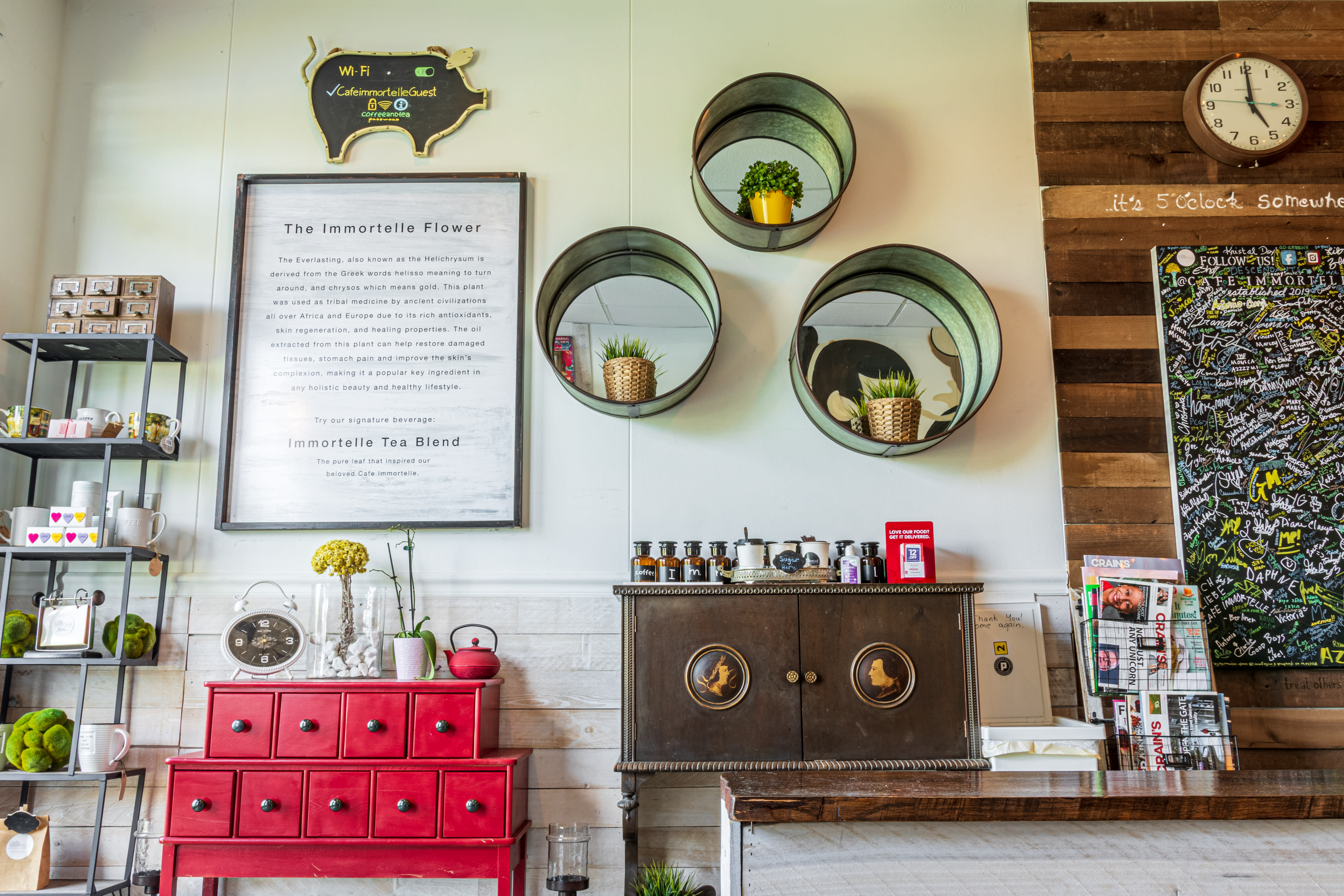 Warm & Quirky Urban Spot for Intimate Celebrations Image in Troy, Troy, MI