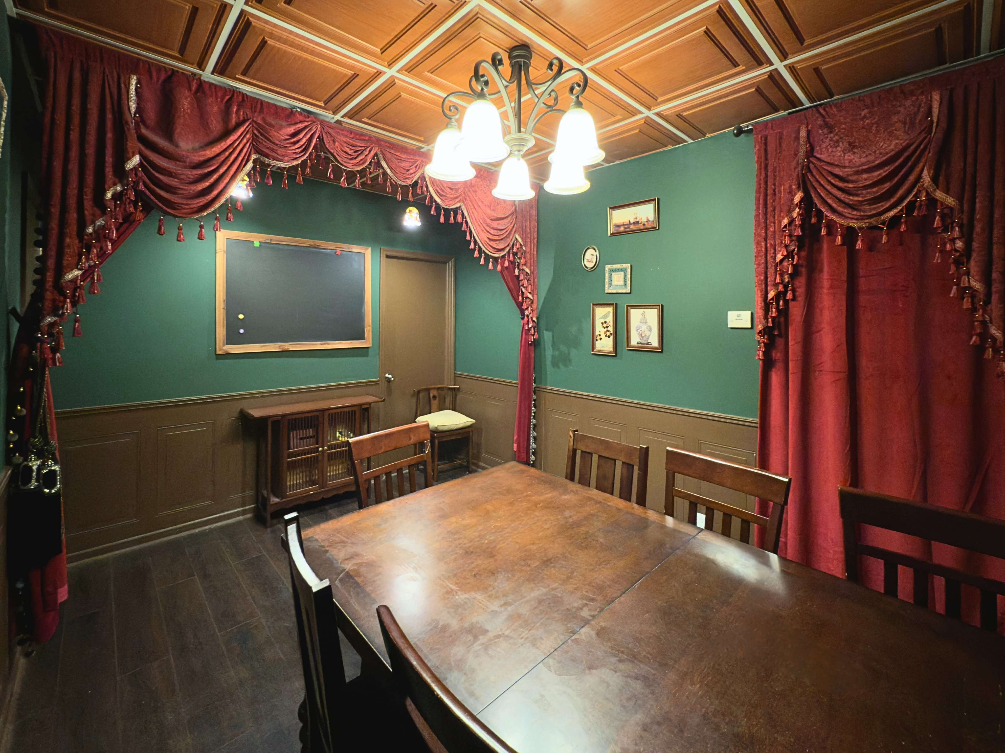 Private Meeting Room with Stage | Vintage Ambiance with Theatrical Decor Image in Lower Manhattan, New York, NY