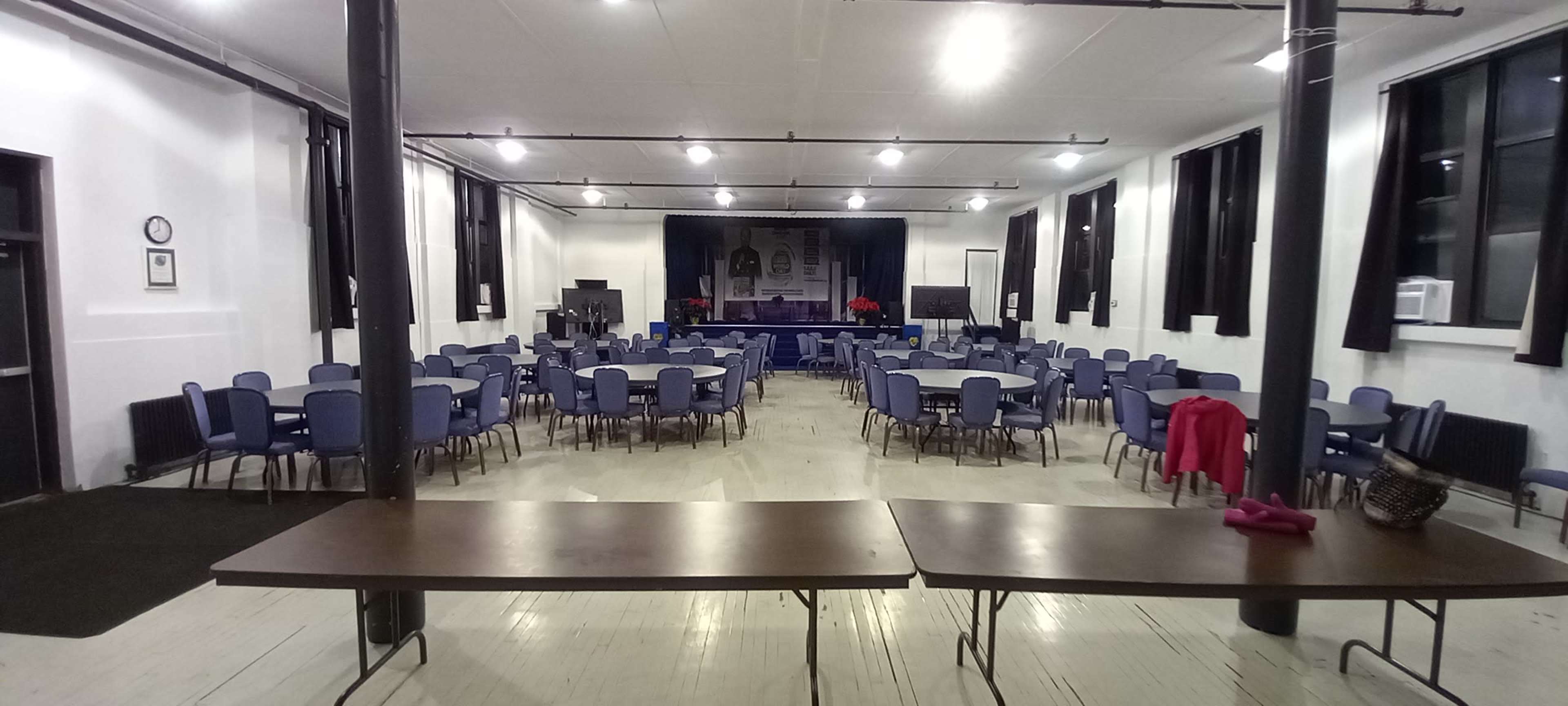 Vintage Chicago multi-purpose Hall Image in Lincoln Park, Chicago, IL