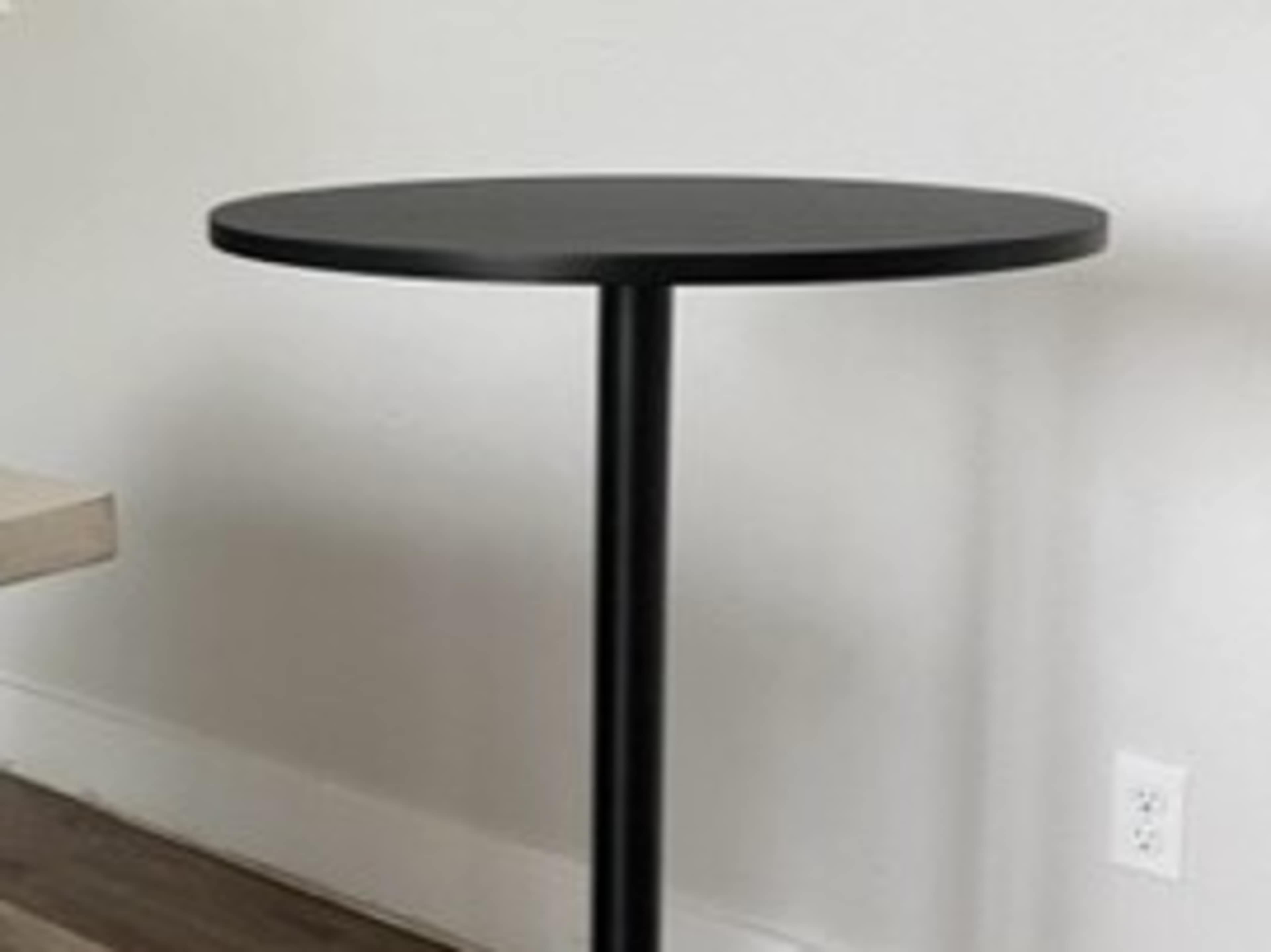Bar tables