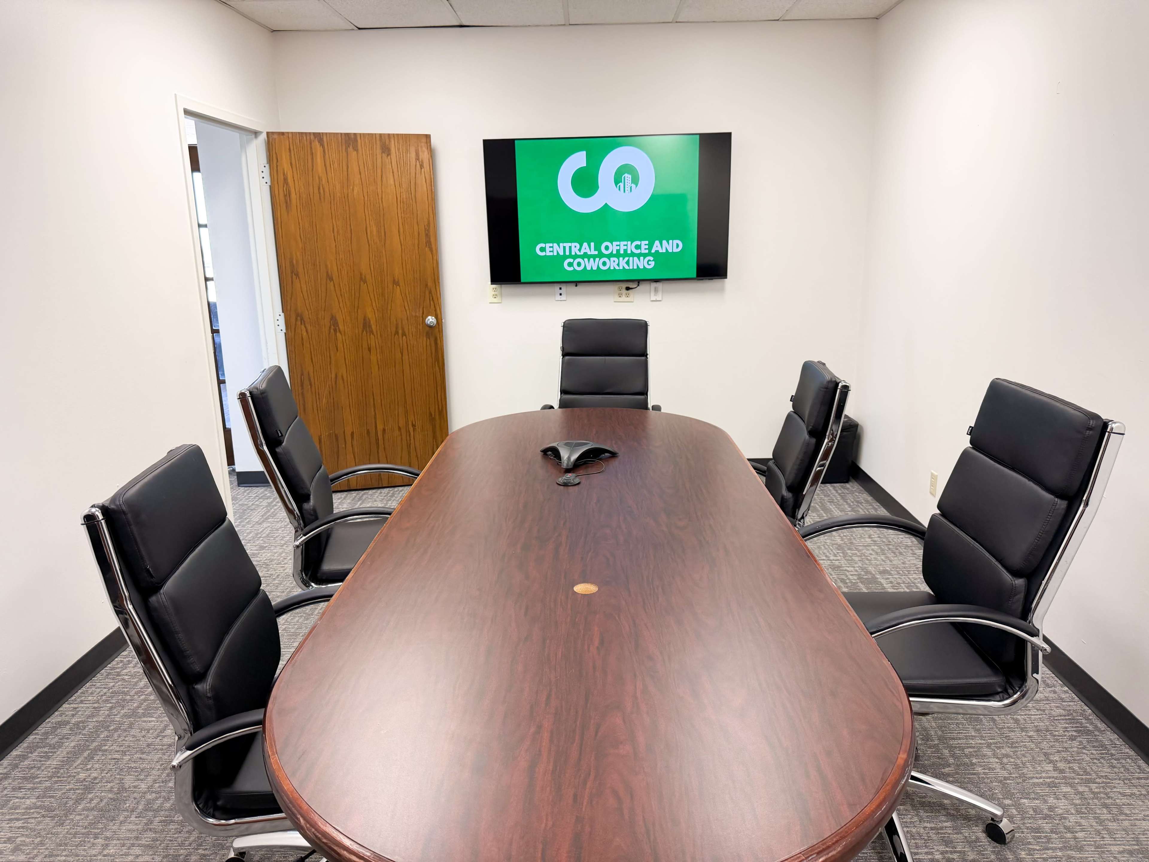 Executive Conference Room Image in Bedford, Bedford, TX
