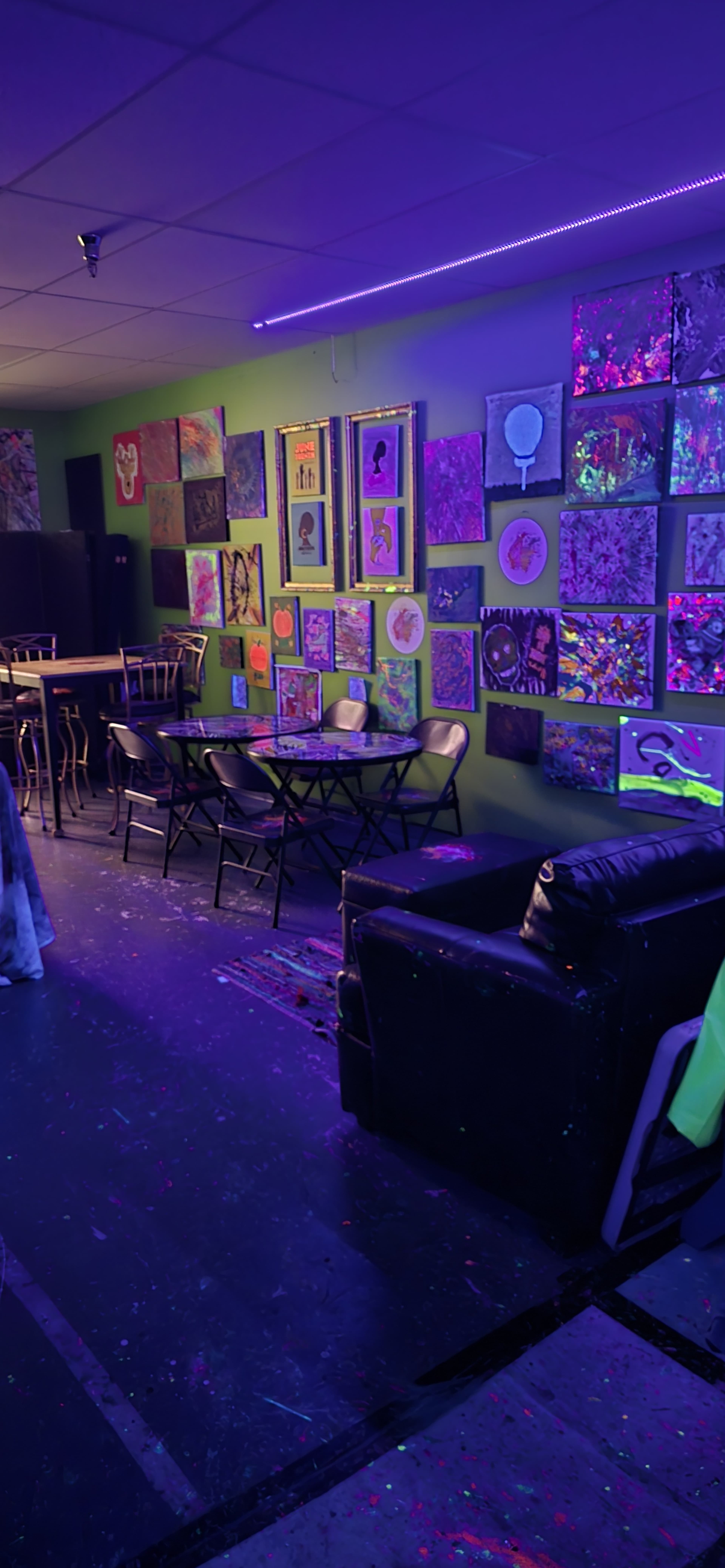 Paint-Splashed Creative Loft for Your Next Shoot or Party Image in Hobe Sound, Hobe Sound, FL