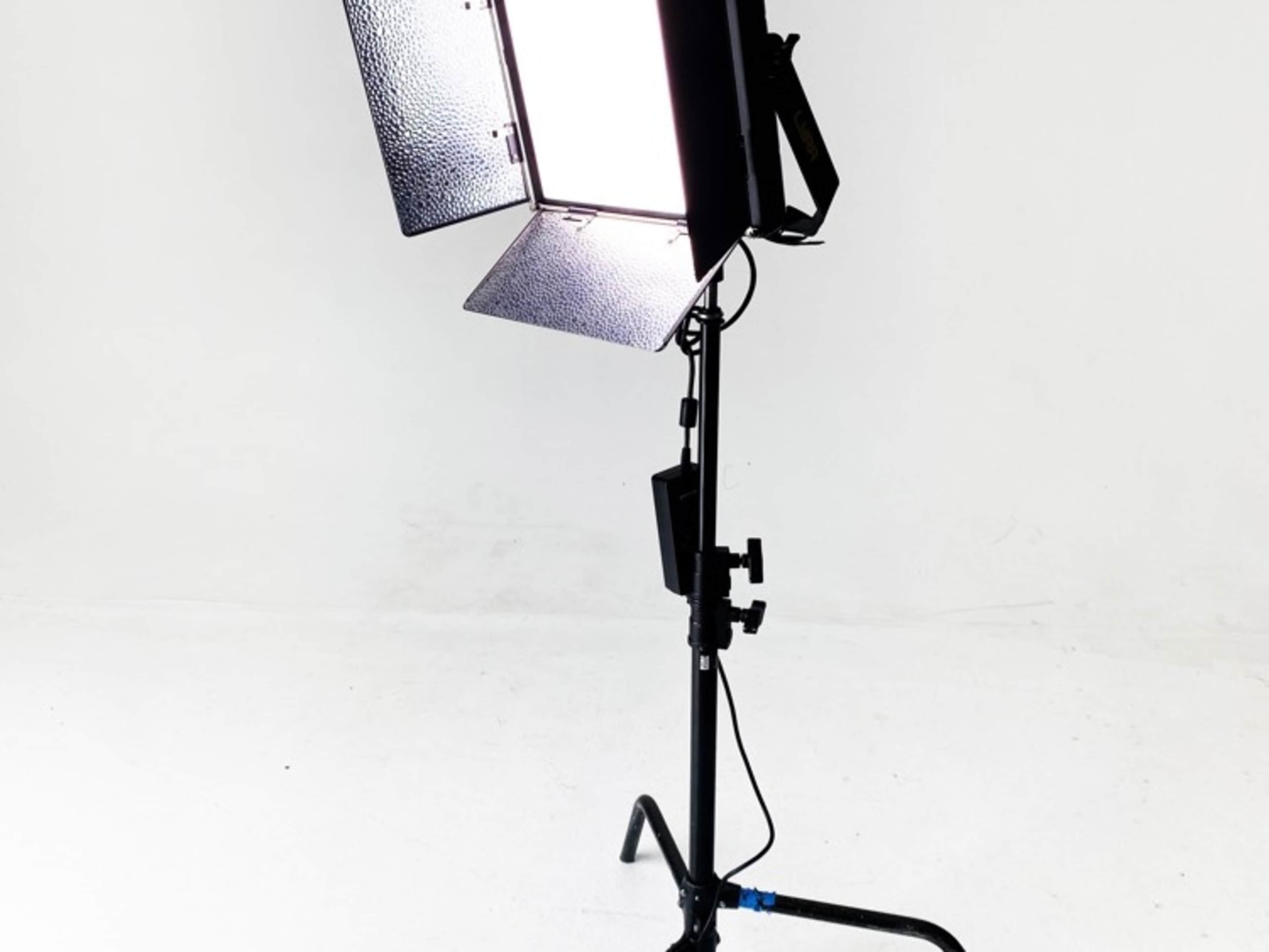 Ian Led Continuous Light