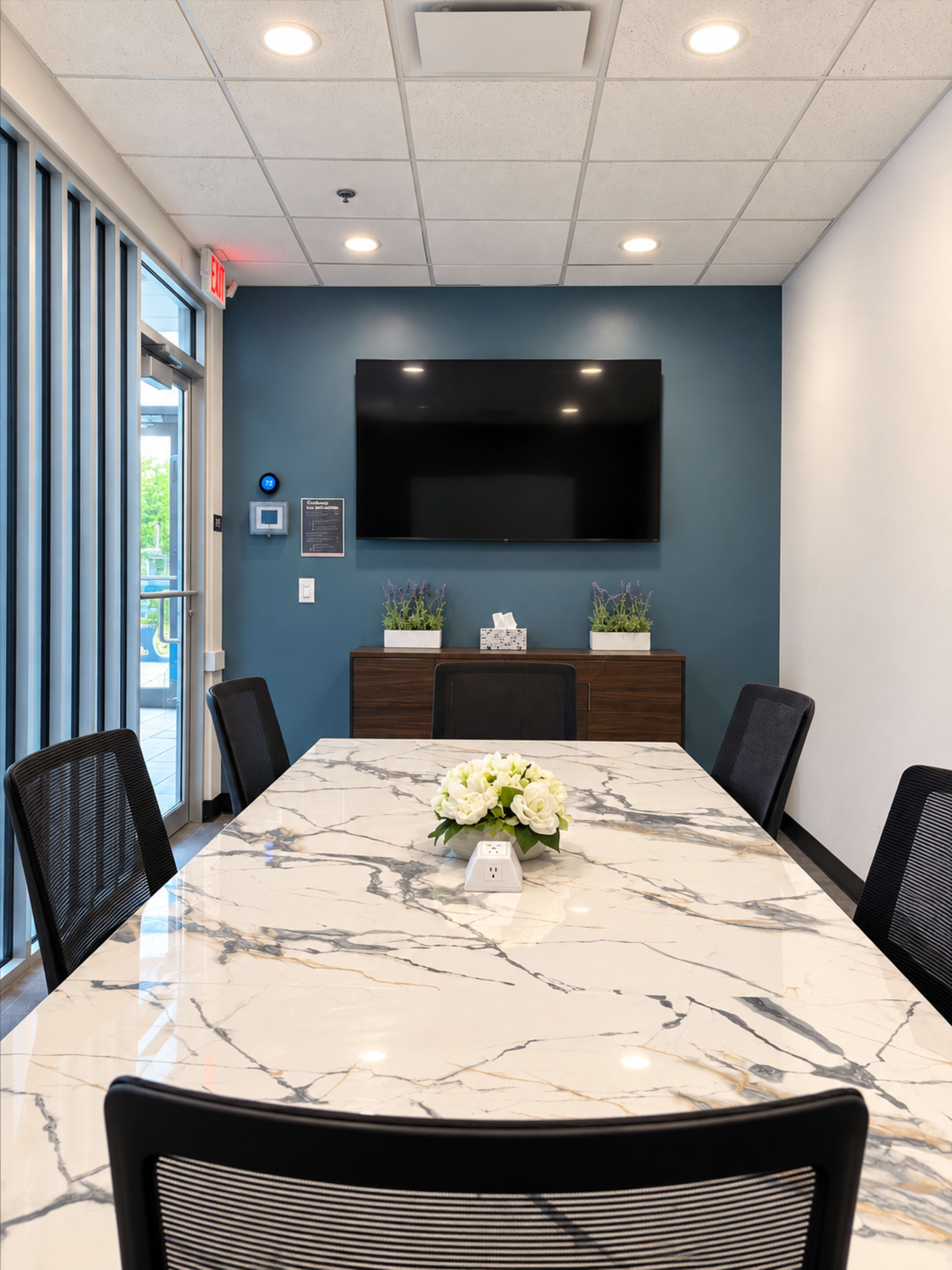 6 Person - Professional Meeting Room Image in Girvin, Jacksonville, FL