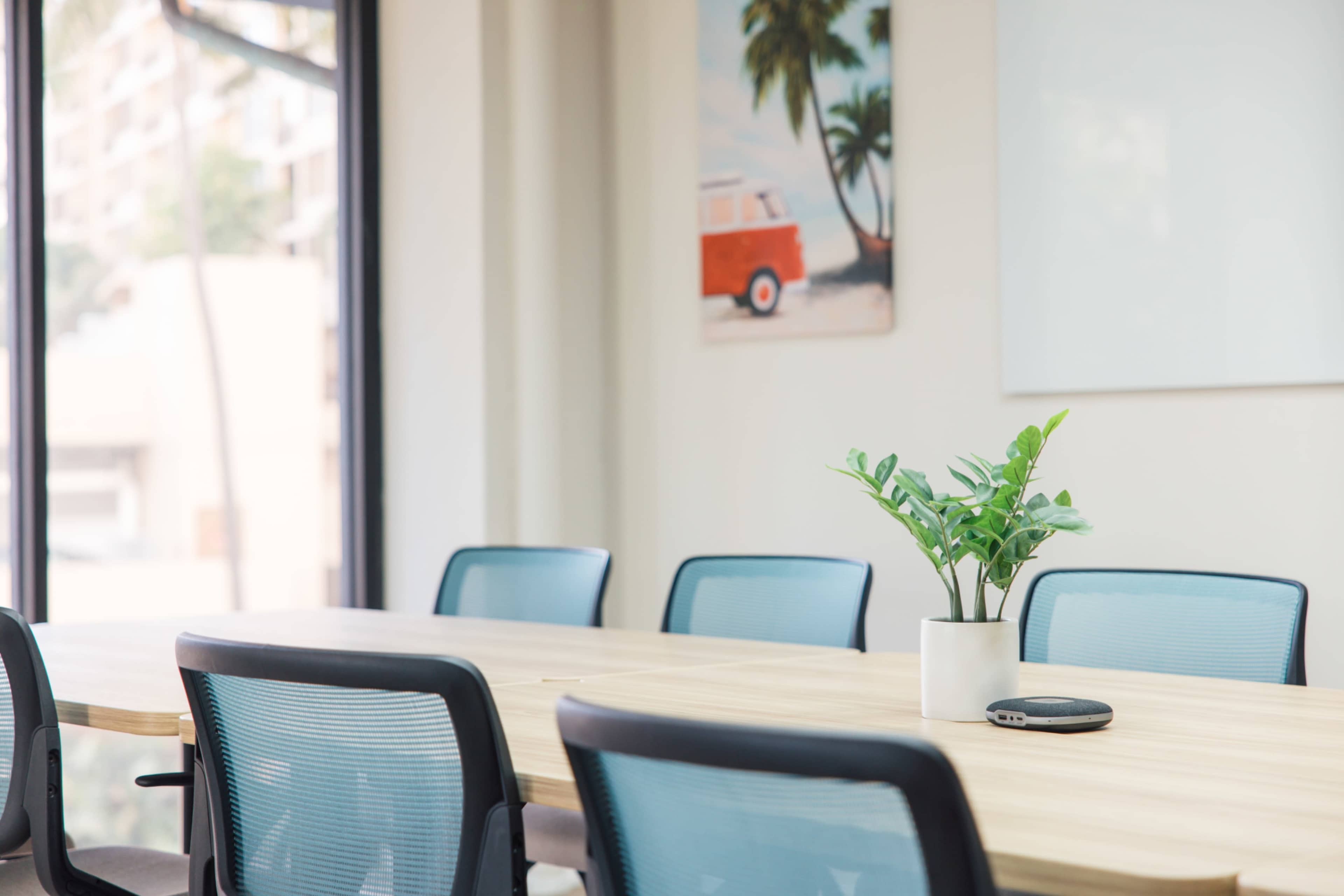 20-Person Professional Conference Room Image in Waikiki, Honolulu, HI