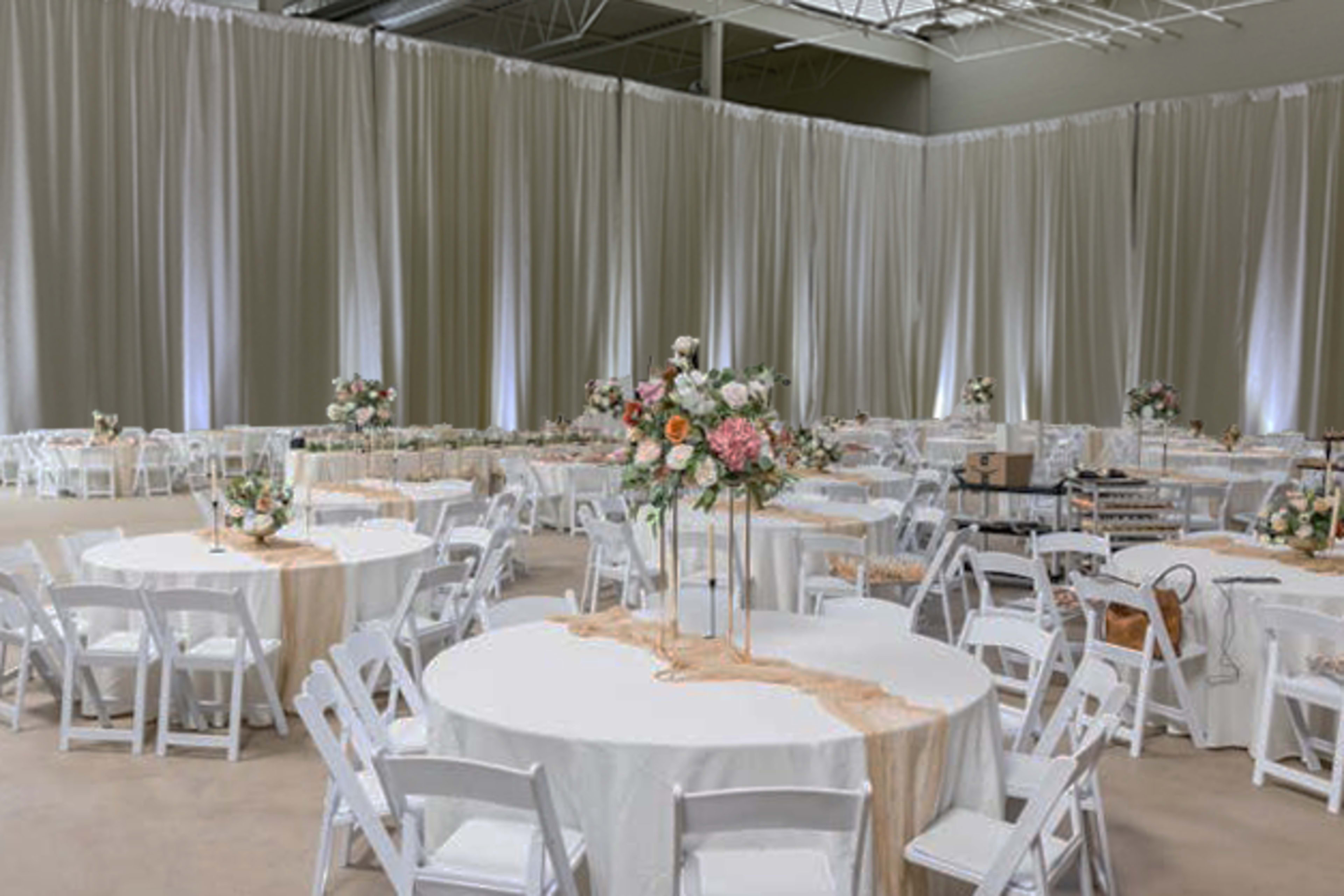 Modern Clean Event Studio Space Image in Troy, Troy, MI