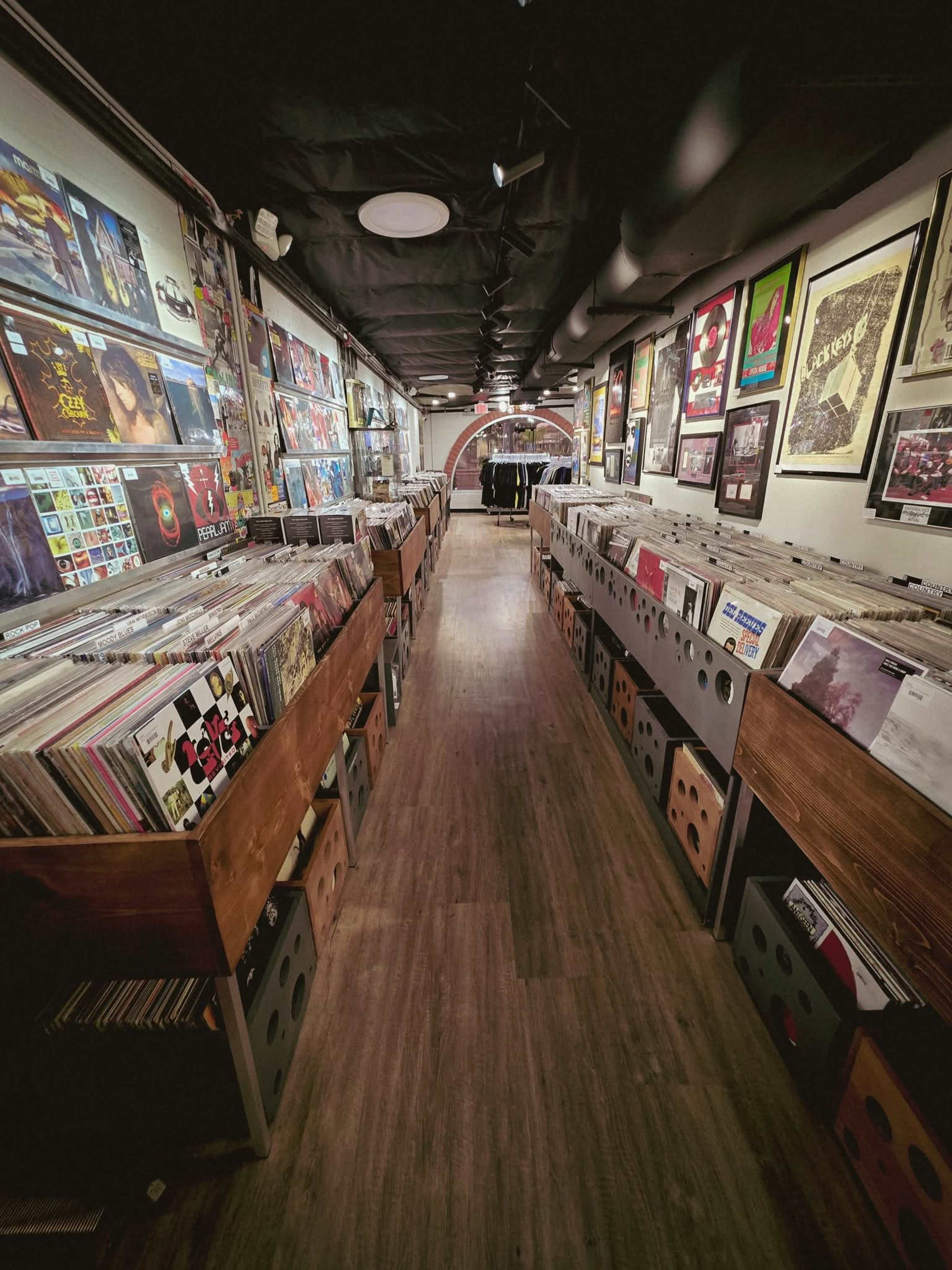 Very Unique Mid-century Boutique, Upscale Record Store With A Record Floor And Giant Record Chandelier. Image in Paradise Valley Plaza, Scottsdale, AZ