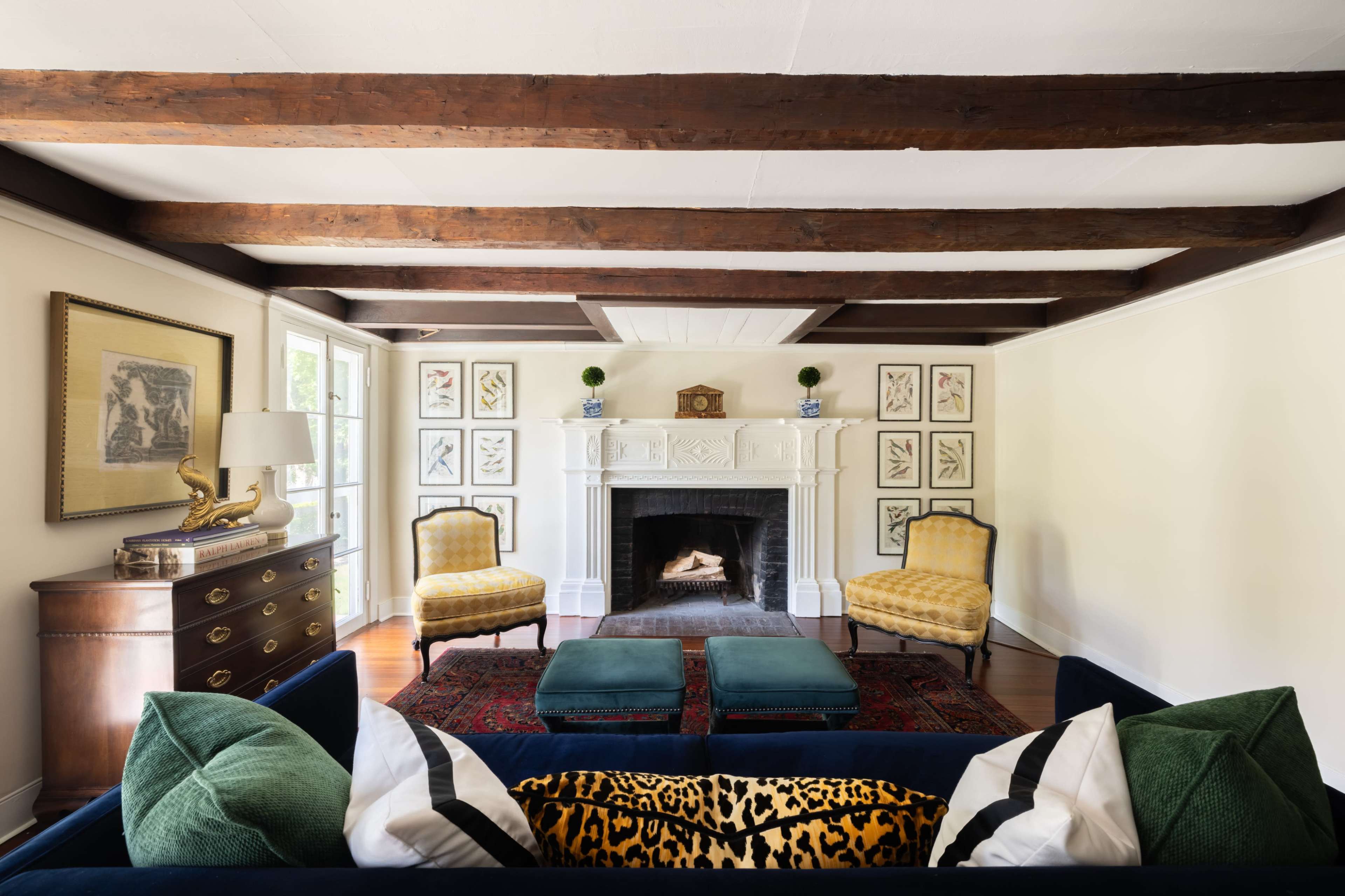 Historic Colonial Home with Carriage House and Formal Gardens Image in New Castle, Chappaqua, NY