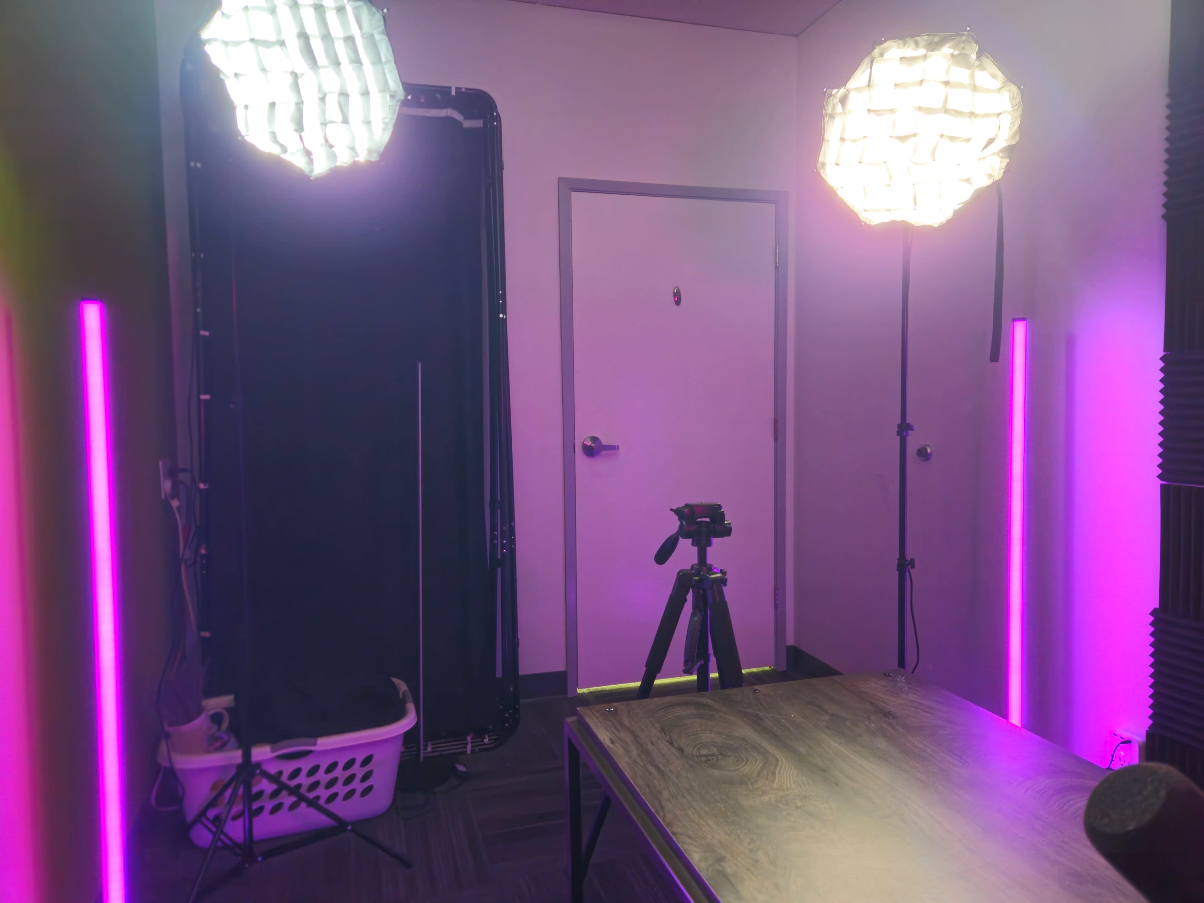 Modern Podcast Studio with 3 Cameras Setup – Kent Image in Kent, Kent, WA
