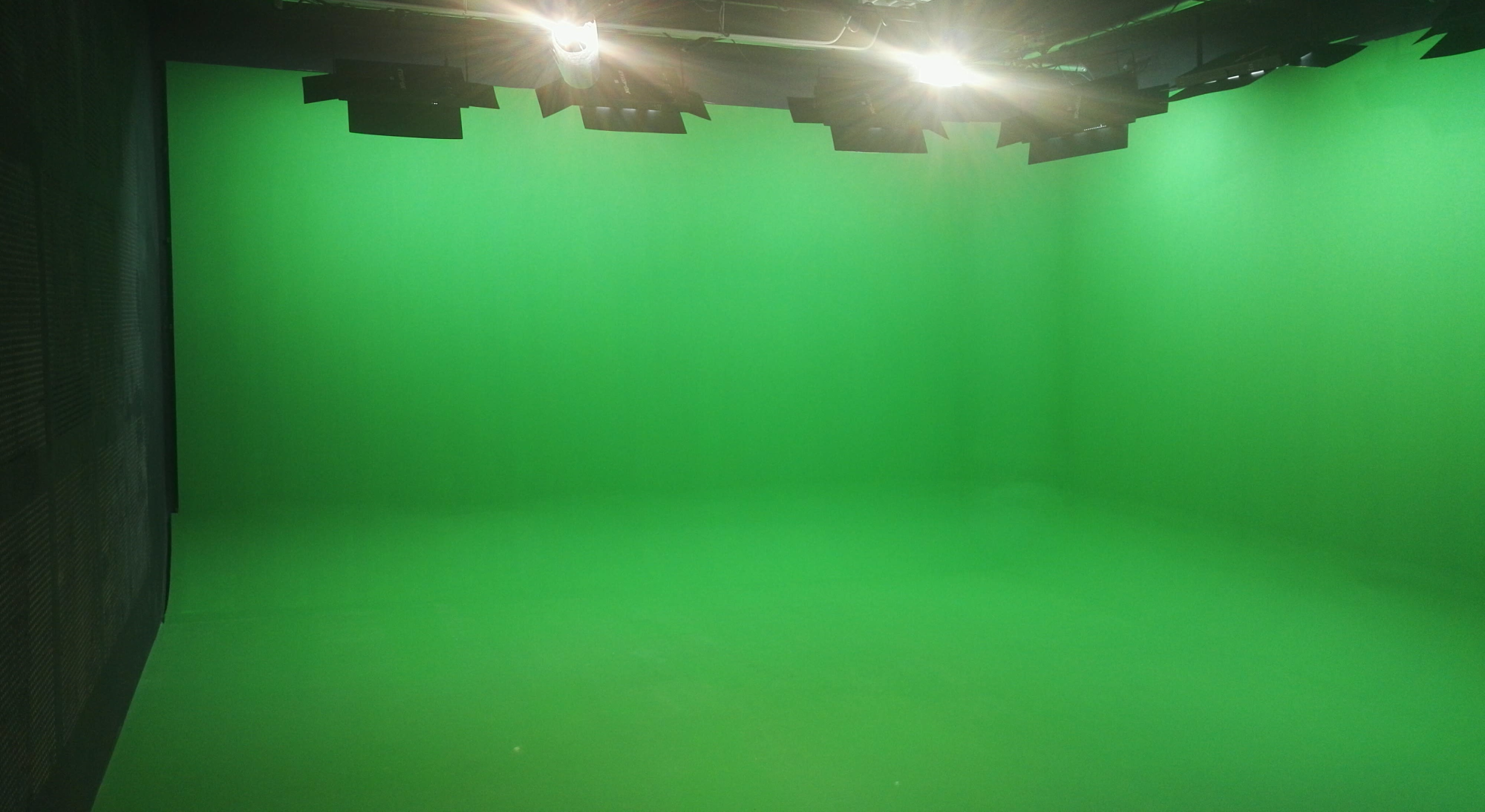 Studio de shooting photo/ Vidéo Image in , SERRIS