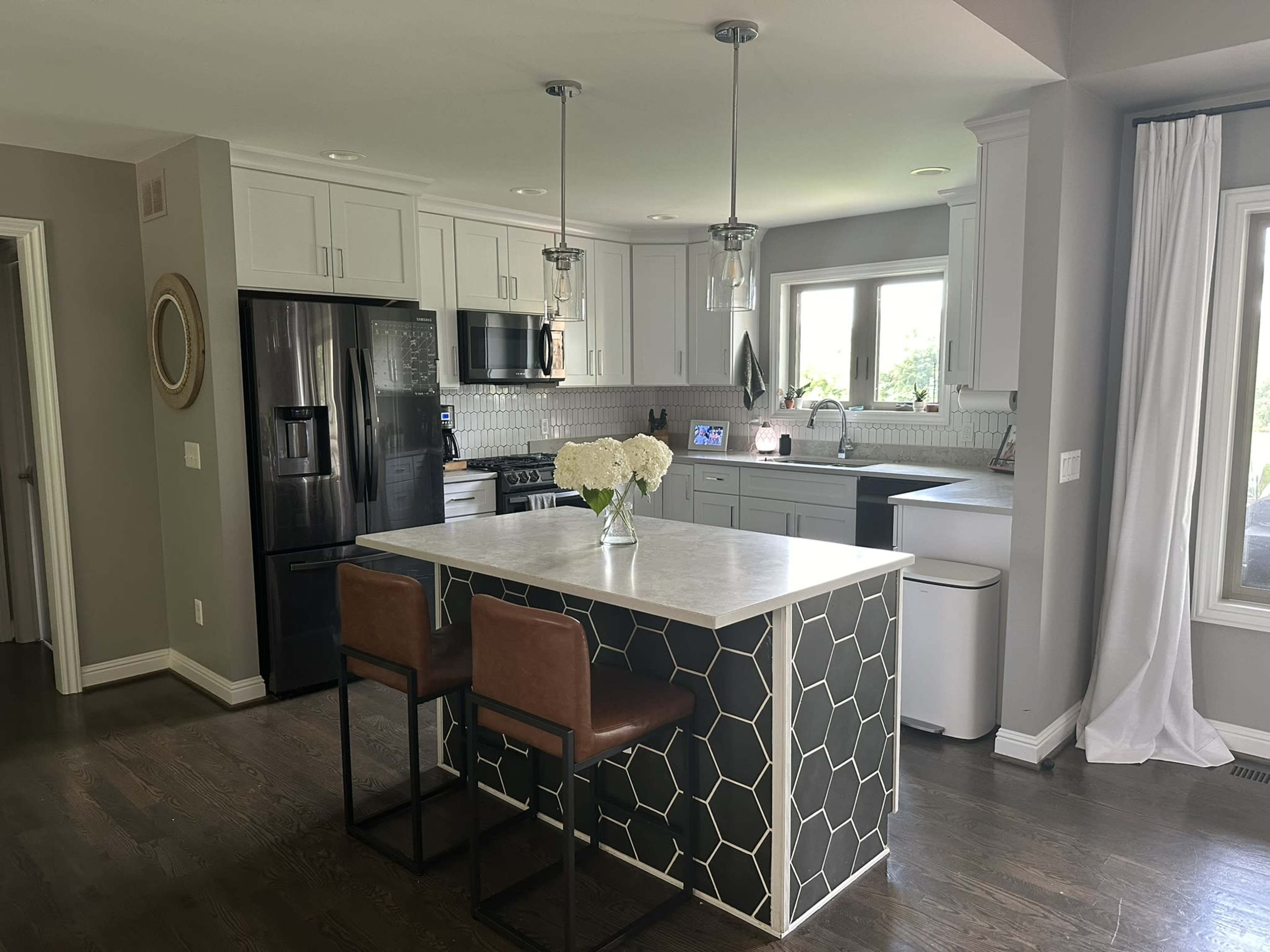 Modern Ranch for Photo Shoots, Meetings & More Image in Springfield Township, Clarkston, MI