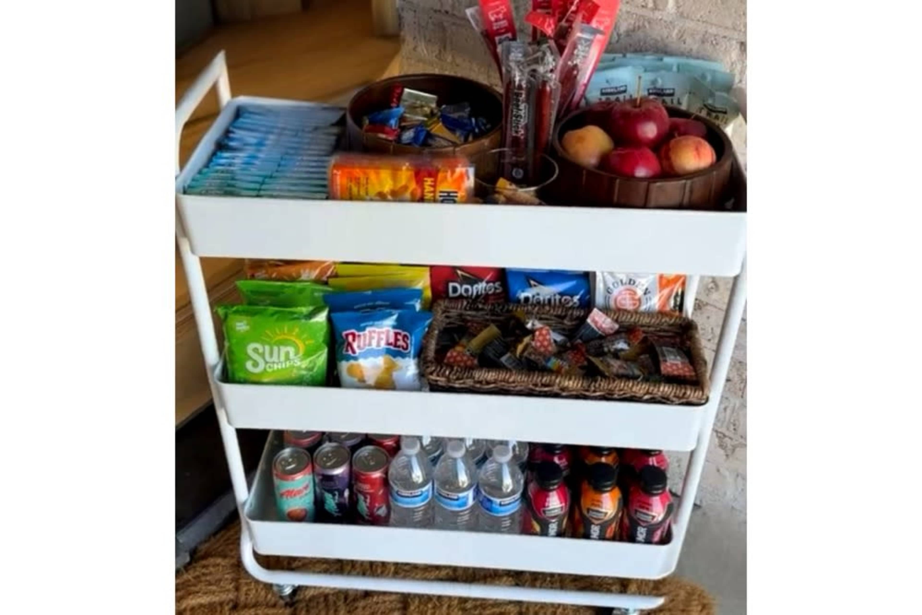 Variety Snack Cart (Up to 10 people)