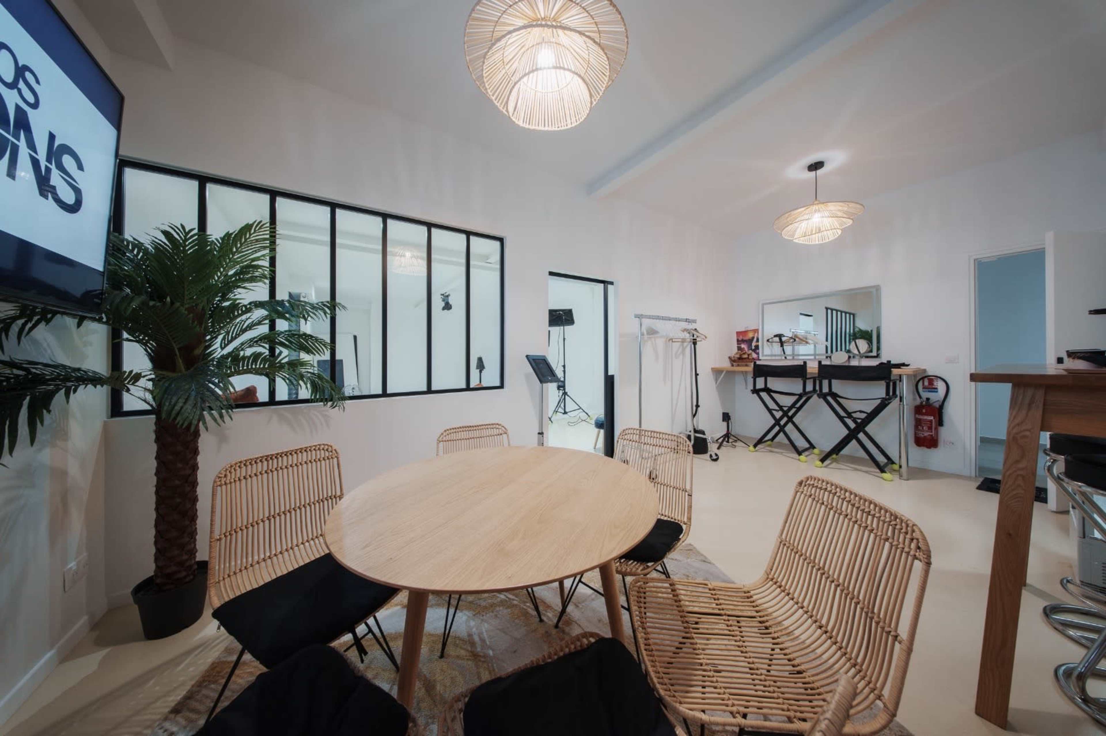 QG des créatifs : studios modulables, ambiance pro et inspirante - Studio A Image in , Argenteuil, 