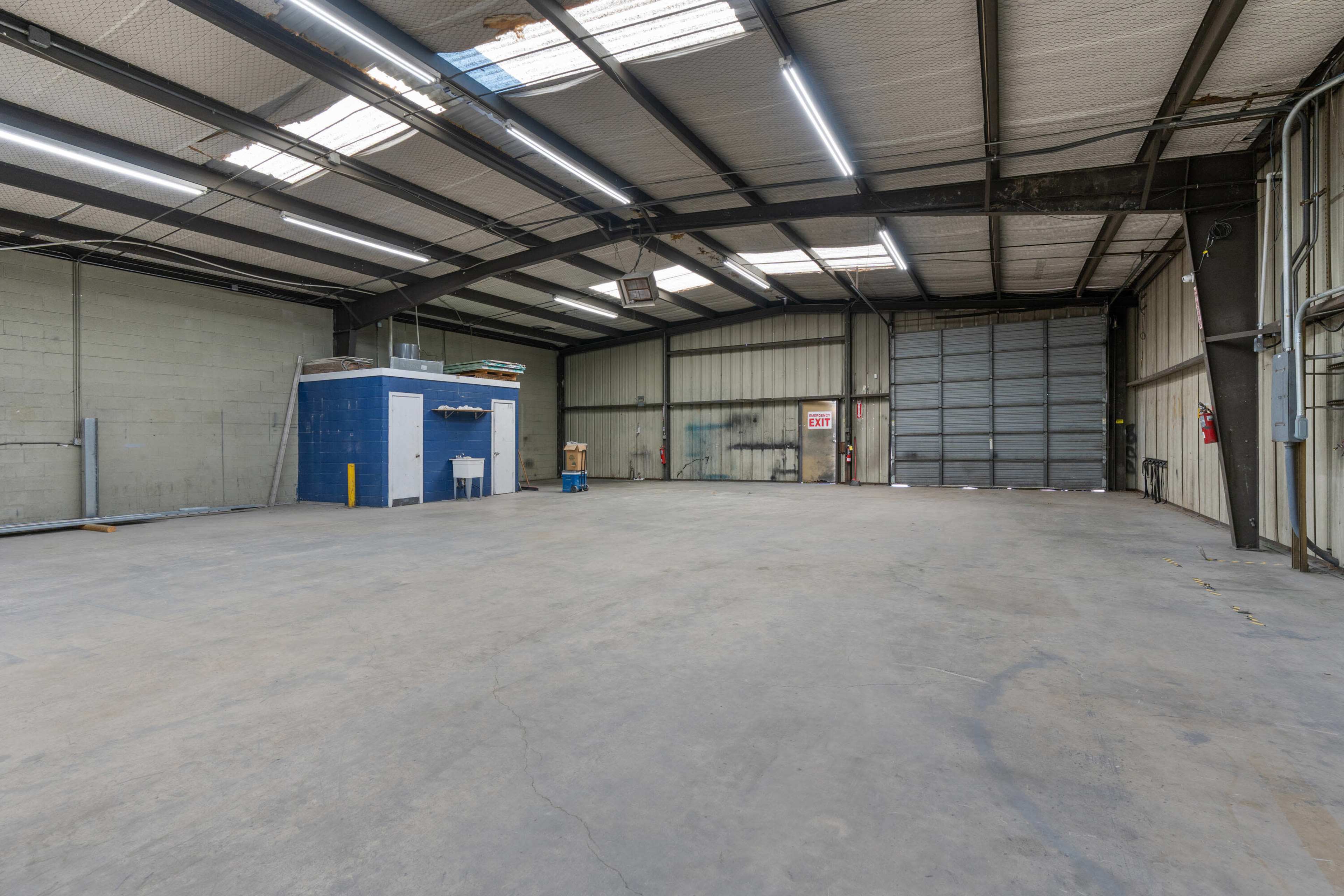 Raw Industrial Warehouse-4,800 SF-14' Ceilings-Skylights-Close to Downtown San Antonio Image in Denver Heights, San Antonio, TX