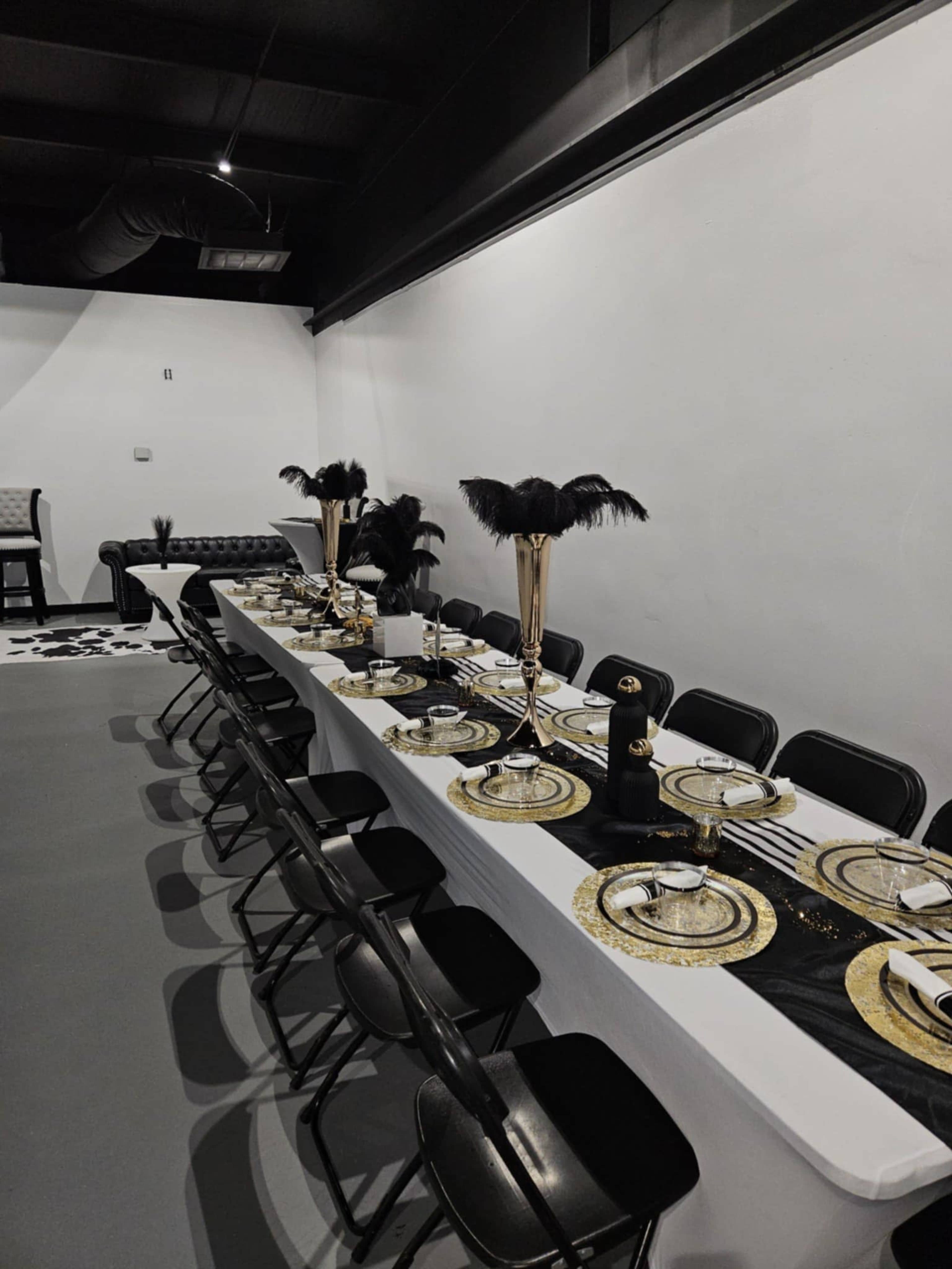 Loft Like Vibe with a Downtown Feel!! Image in , Conyers, GA