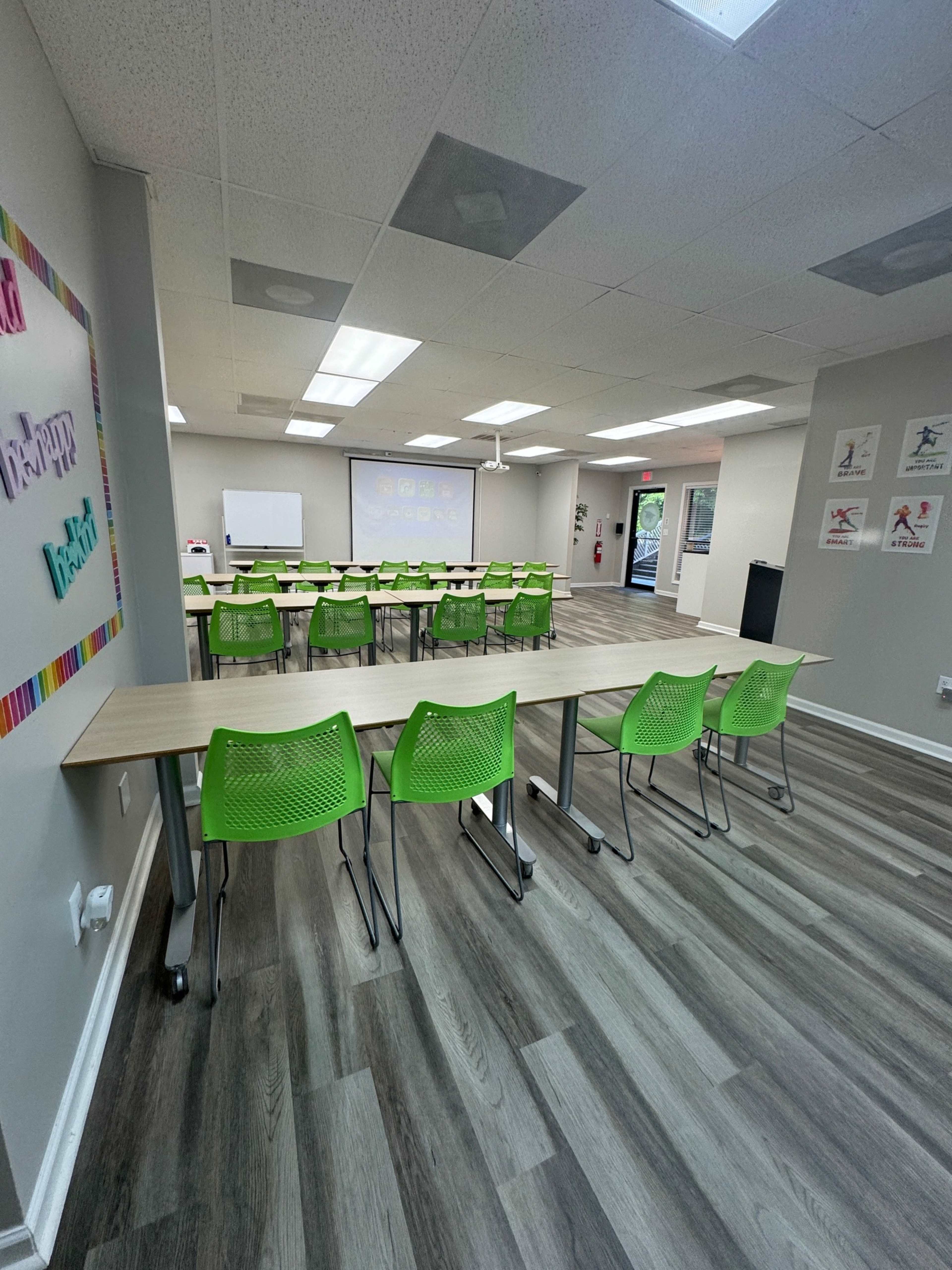 Versitile 1,000 SQ FT Classroom / Training Space in Sandy Springs - Fulton County Image in Sandy Springs, Sandy Springs, GA