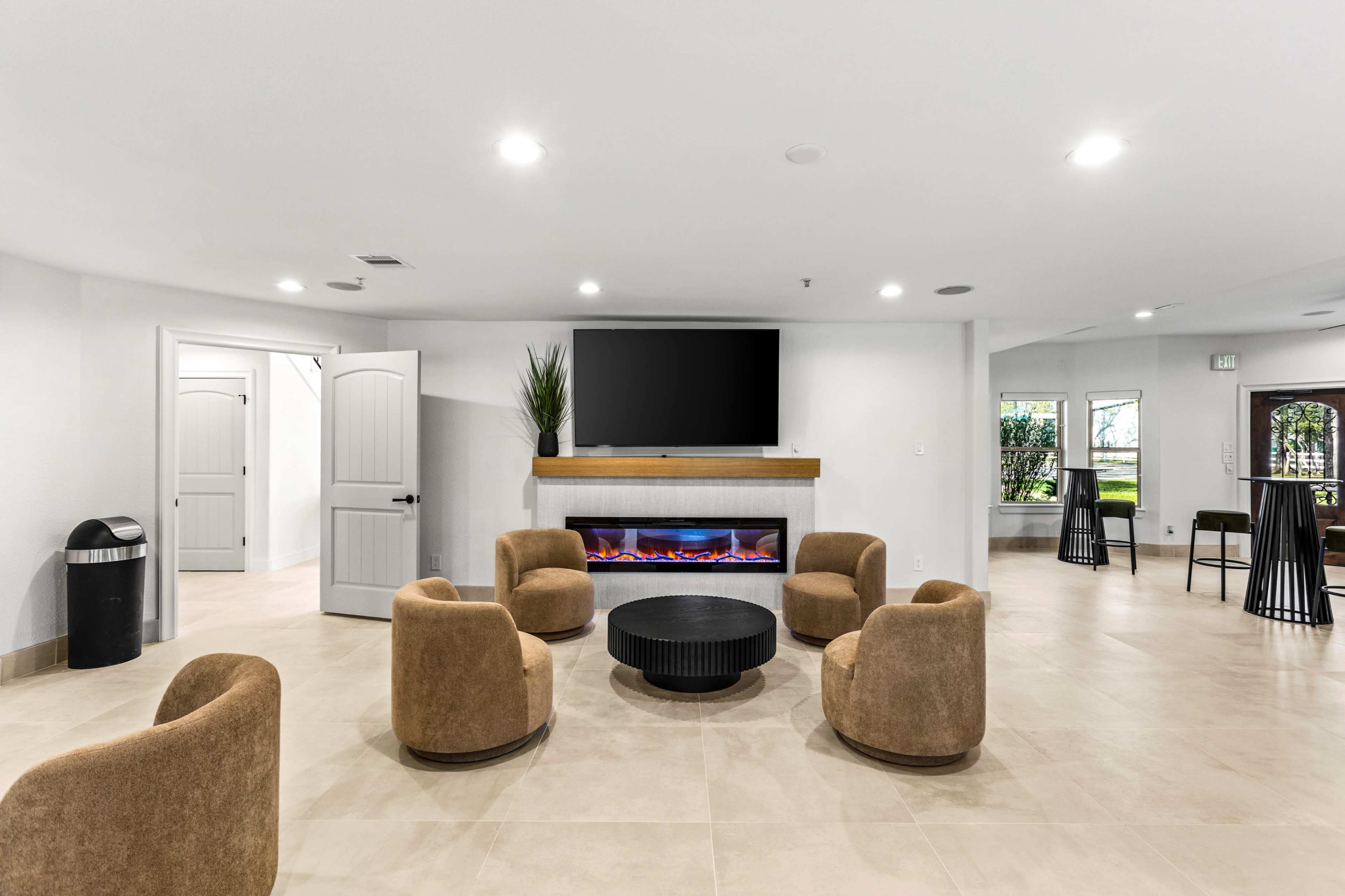 The LUX at West Lane Event & Stay Villa, Indoor & Outdoor Entertainment, Bar, Pool, Golf, Pickle & Basketball courts,  fire pit and much more Image in , Magnolia, TX