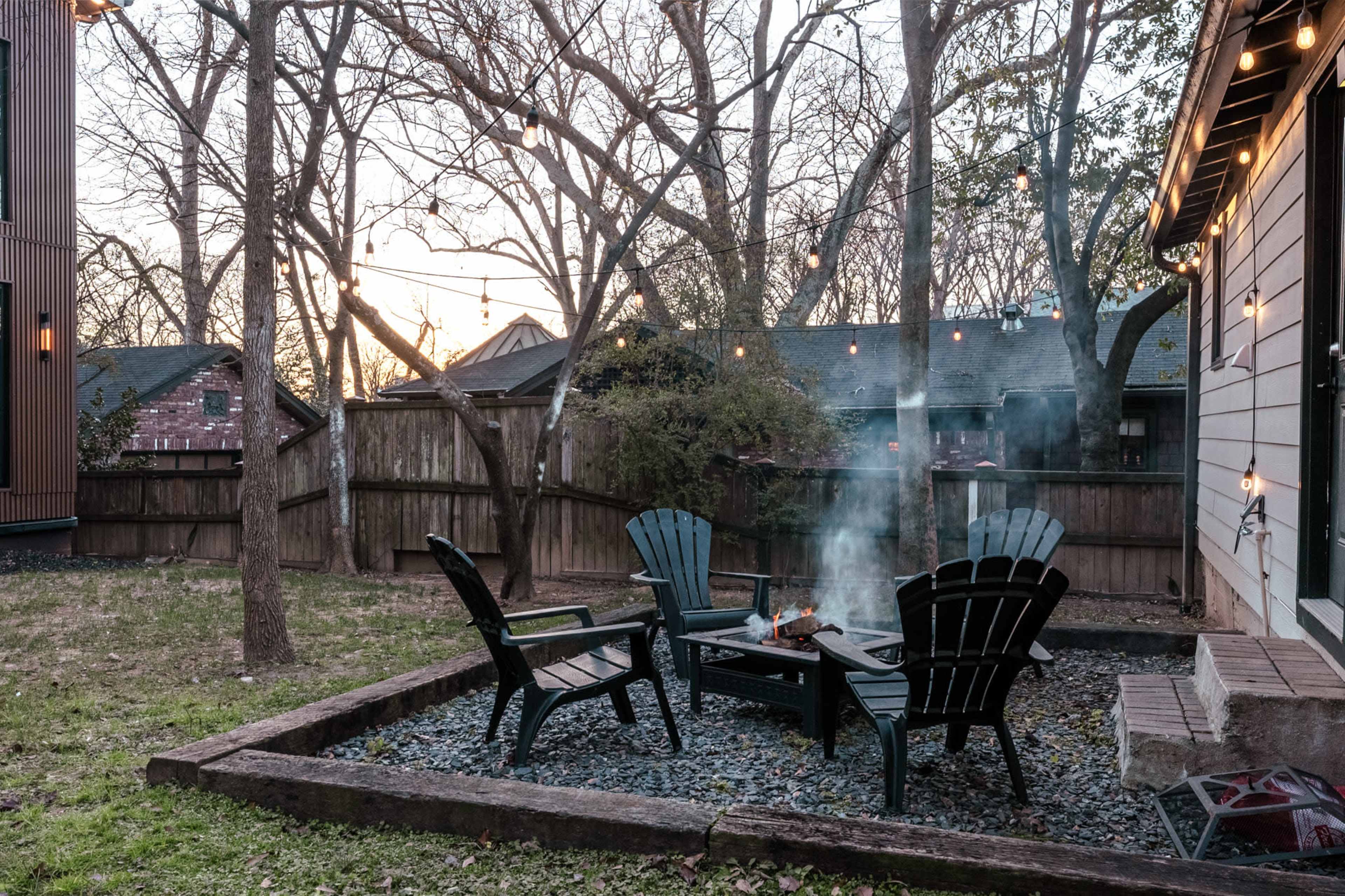 Urban Retreat: Two Rustic Cabins for Creative Filming Image in Berkeley Park, atlanta, GA
