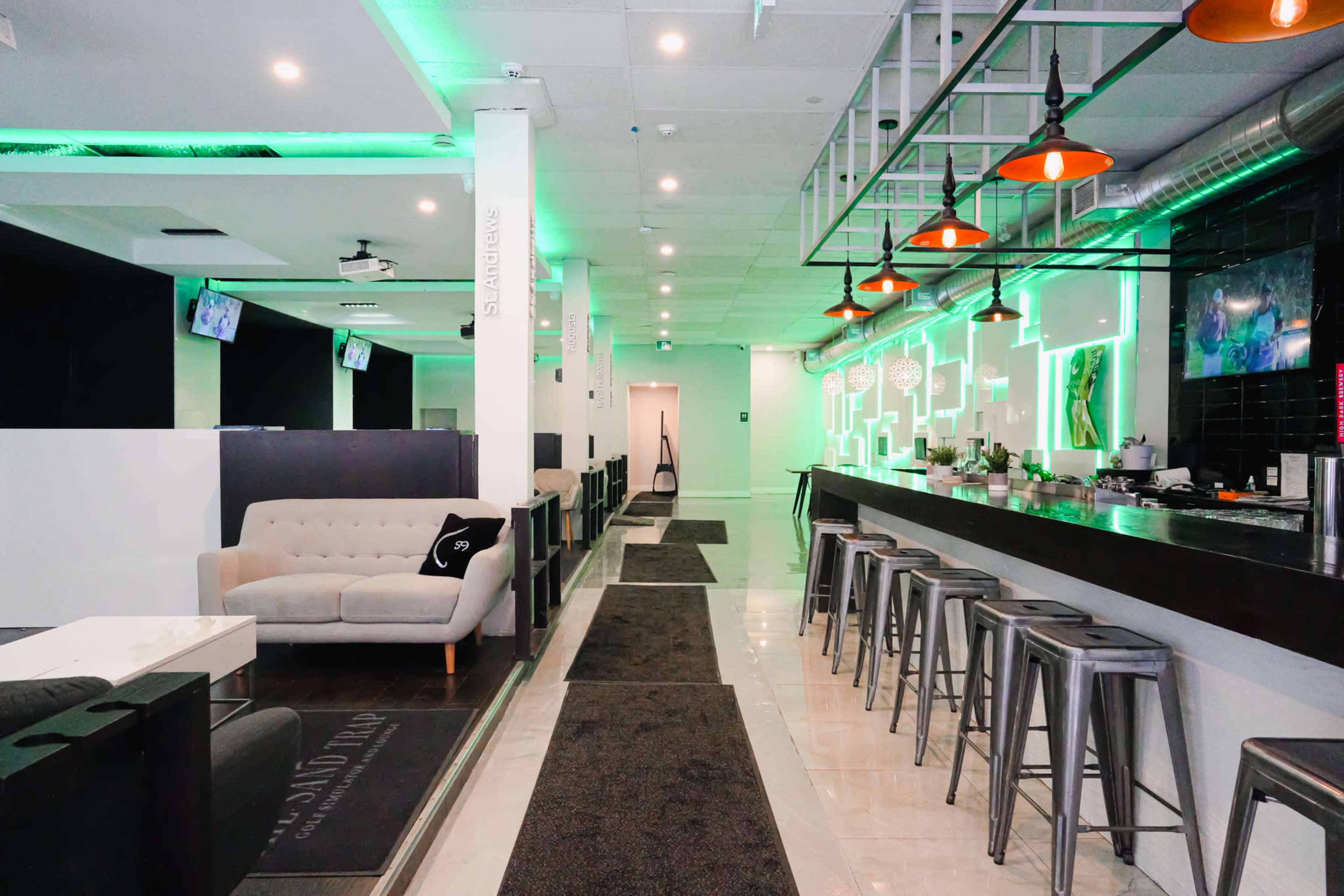 Downtown Indoor Golf Simulator and Lounge Image in Parkdale, Toronto, ON