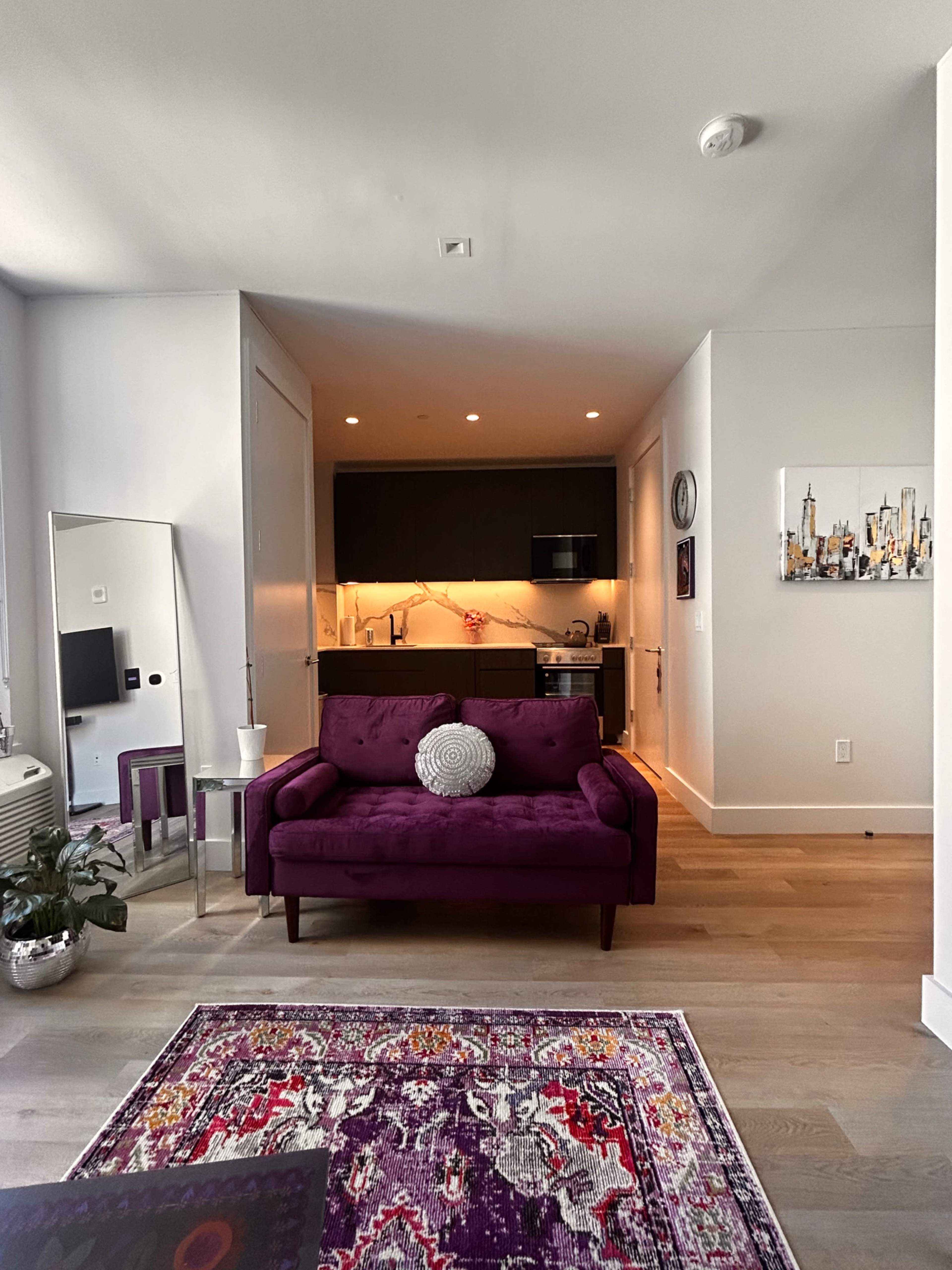 Downtown New Rochelle Studio Apt.: A Chic Space for Creativity & Events Image in New Rochelle, New Rochelle, NY