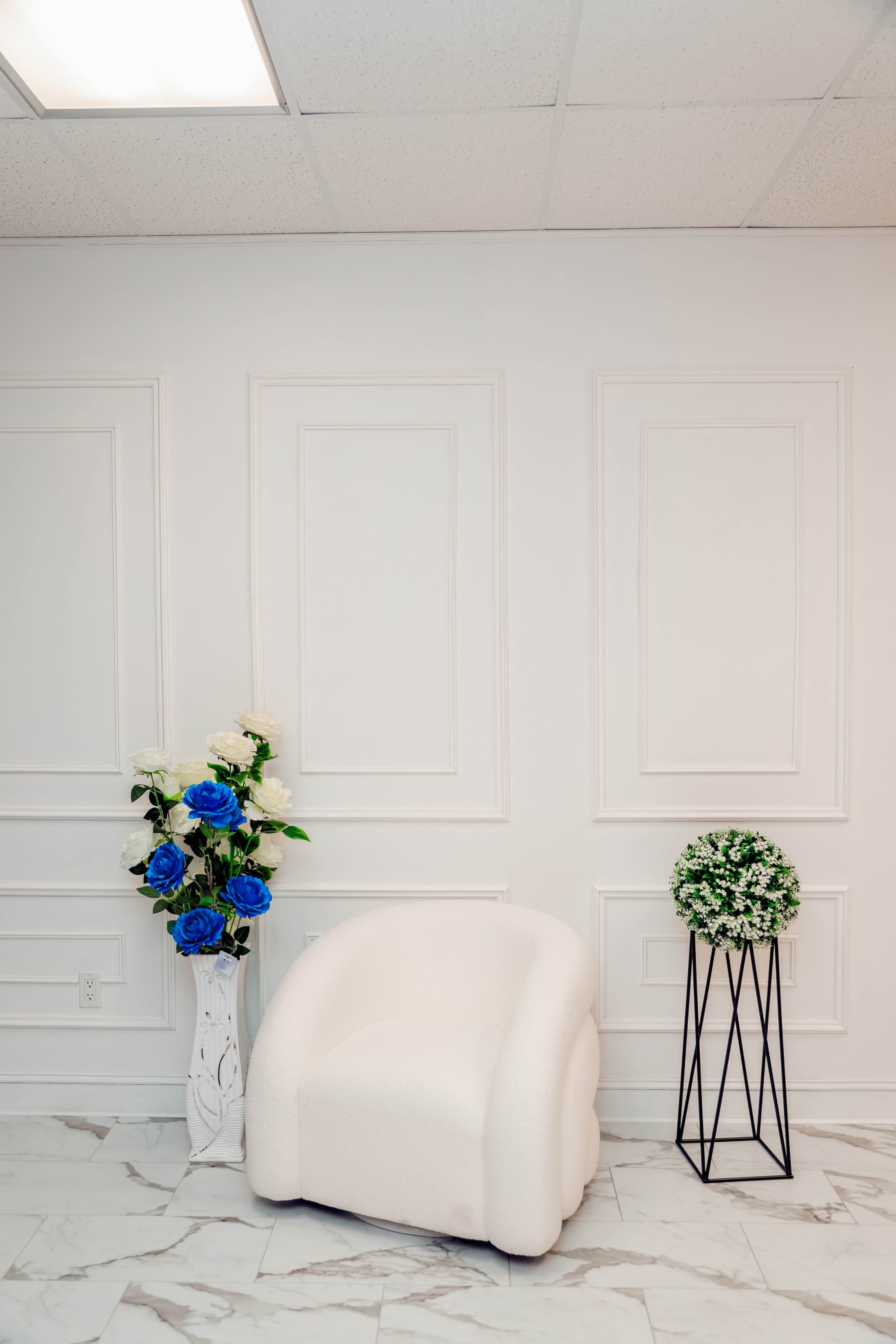 Hollywood Style Photostudio Image in Sharpstown, Houston, TX